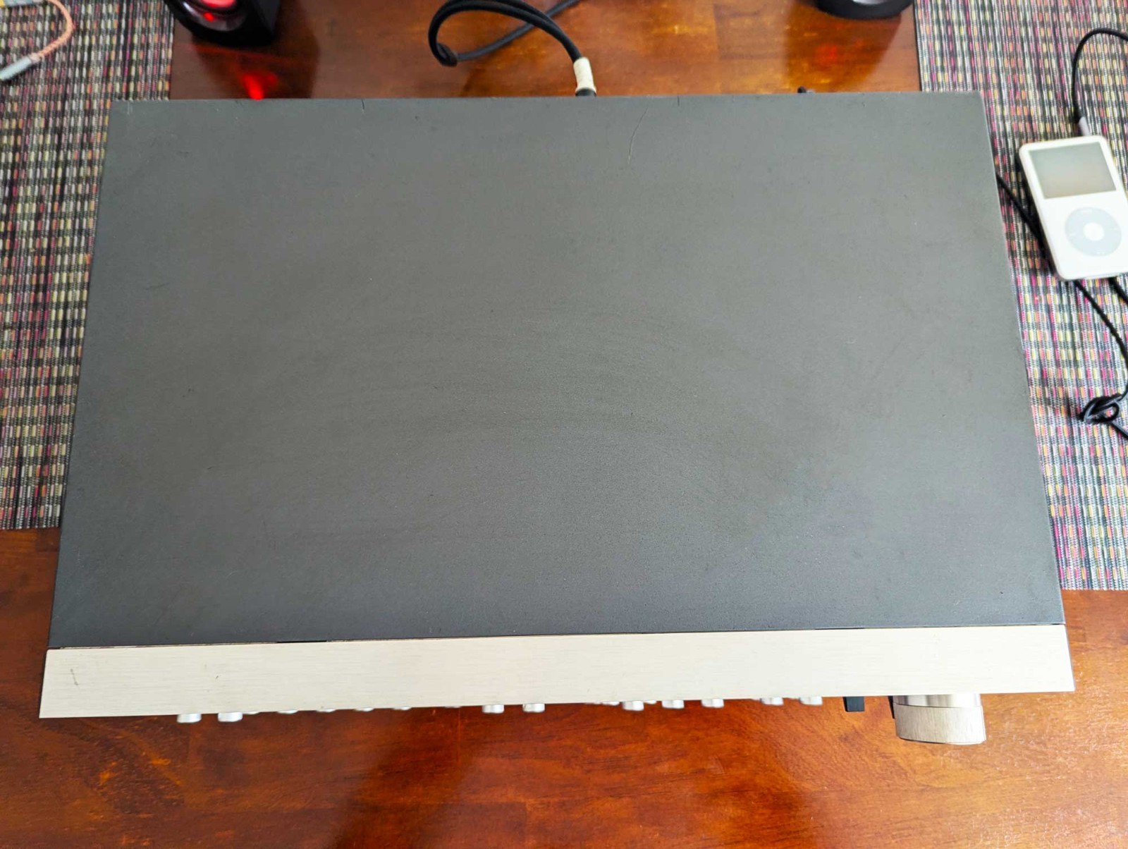 Sony SB-5335 Audio Selector: Input/Tape/Phono, 3 Amps, 5 Speakers, Clean Work!