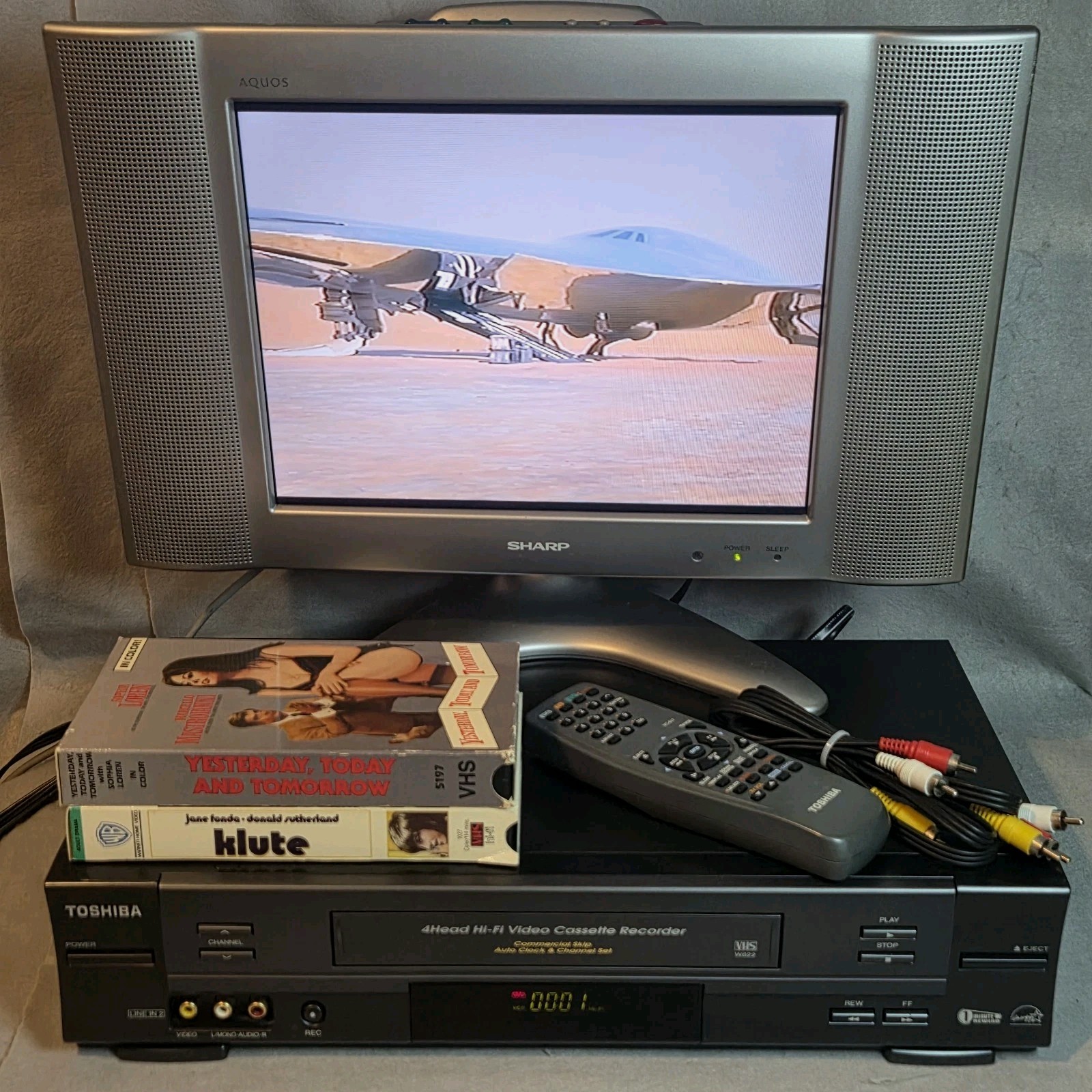 Toshiba W-622 4-Head Hi-Fi VHS VCR Player Recorder Works Great W/Remote & More!