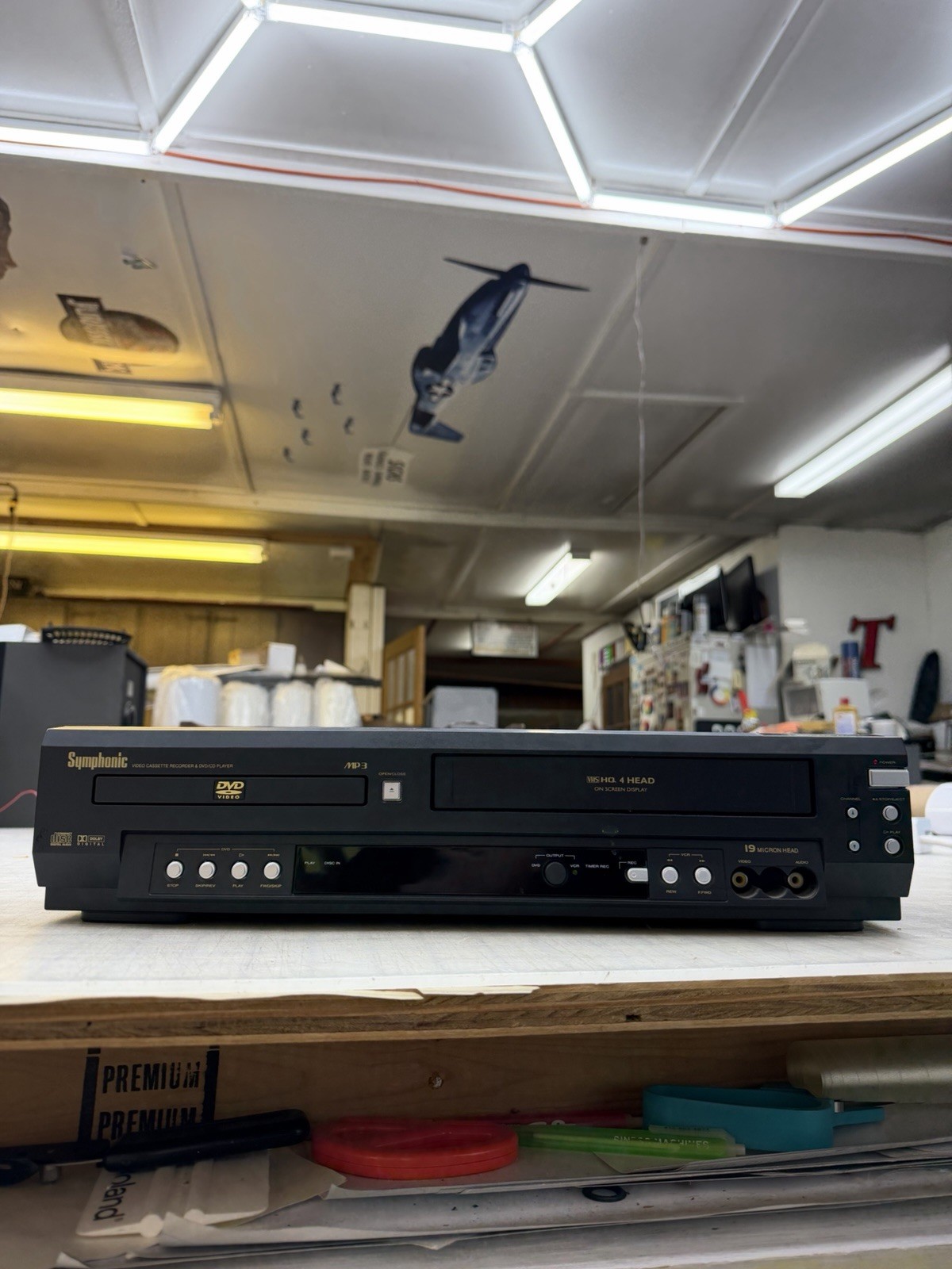 SYMPHONIC WF803 DVD/VCR rec VHS Combo Player / Recorder, No Remote, Read More