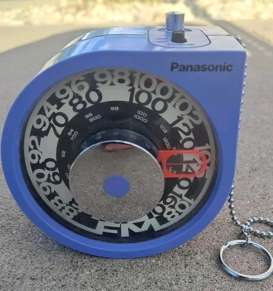 Vintage 70’s Panasonic RF-93 Purple Rolling Tone Working AM/FM Radio AS IS