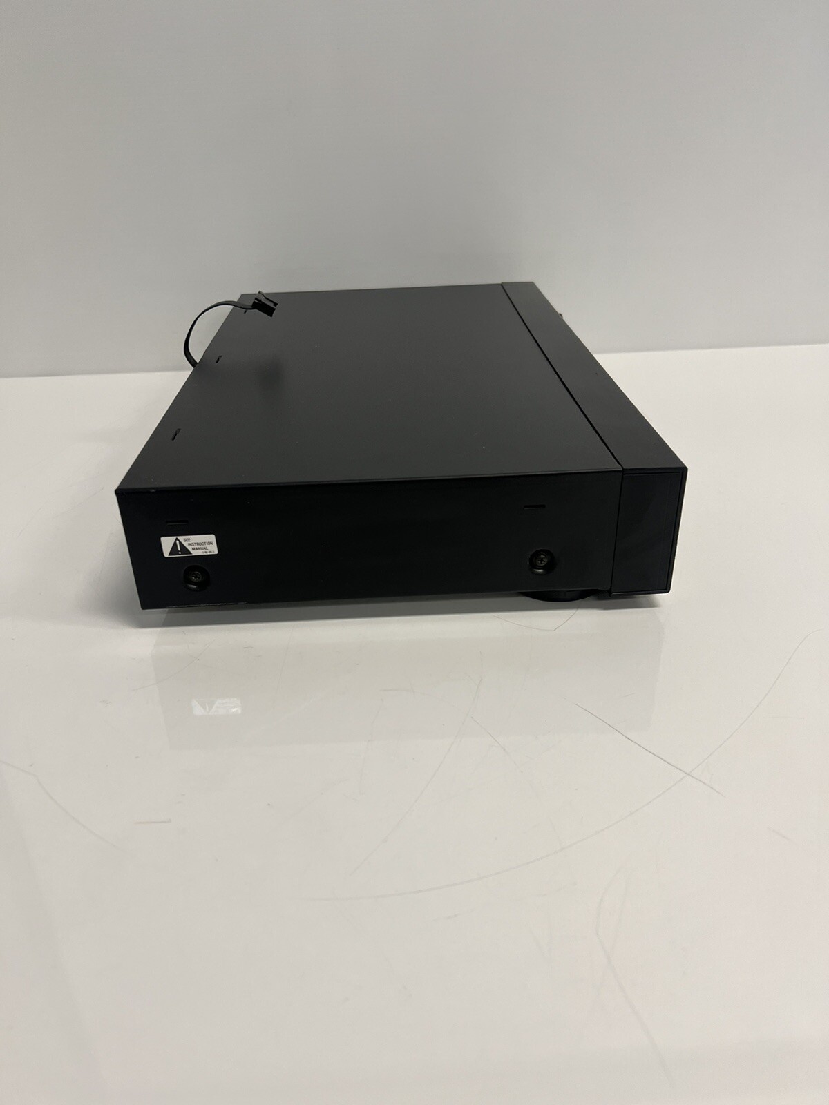 Sony ST-JX311 Quartz Lock 30-Preset FM Stereo/AM-FM Tuner