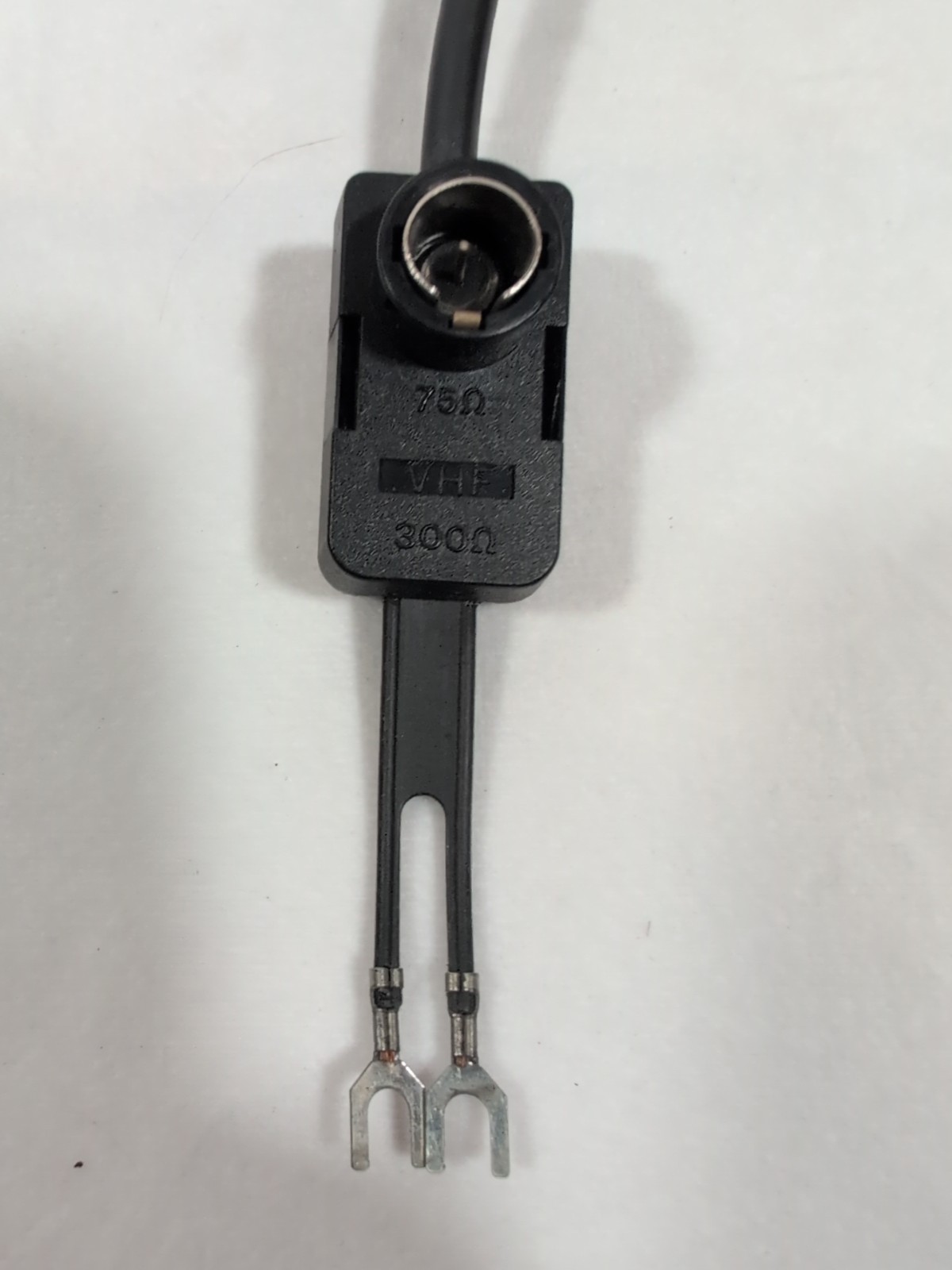 Transformer 75 Ohm to 300 Ohm for TV