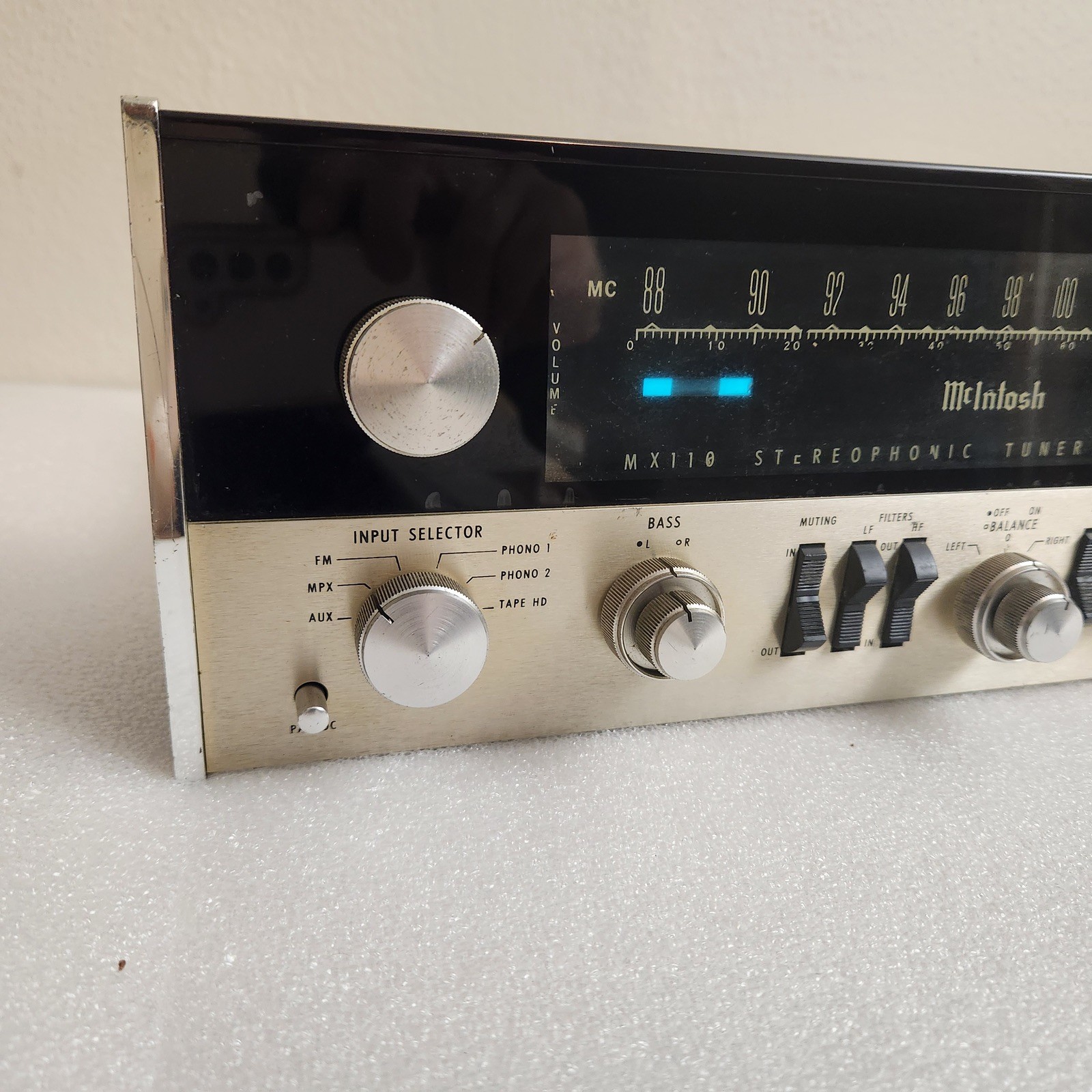 McIntosh MX110 Z Stereo Tube Preamp Tuner Receiver