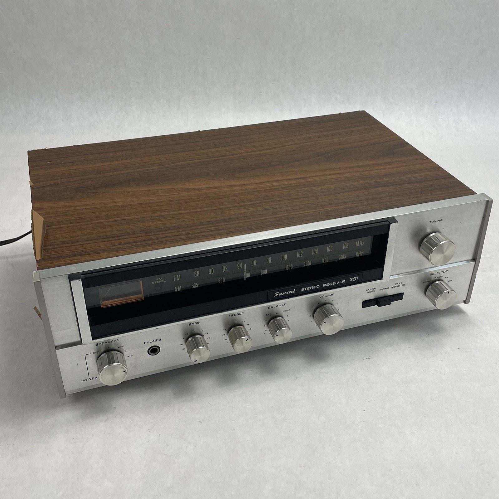 Sansui 331 Stereo Receiver Amplifier Analog Tuner AM/FM Radio Amp Tested