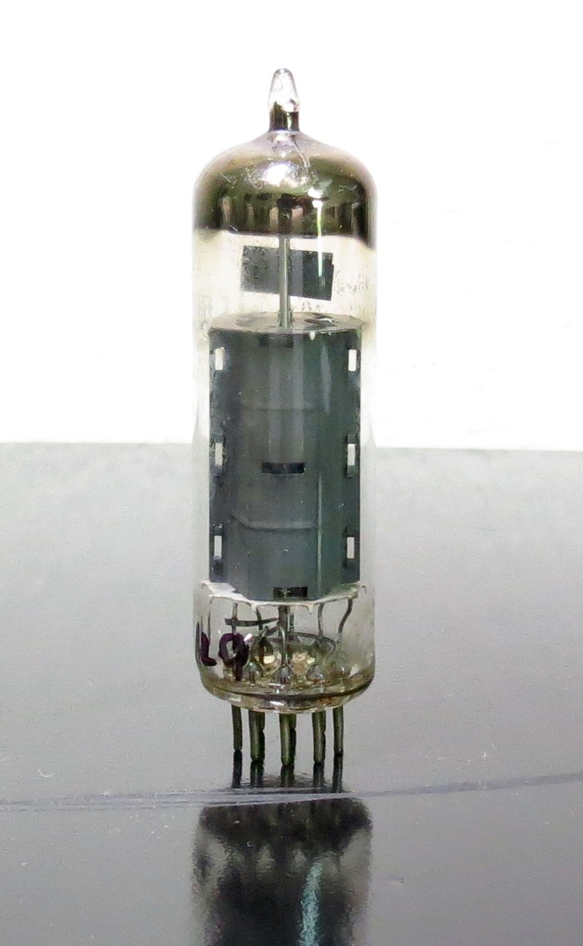 Amperex/Philips 7189A/EL84/6BQ5 tube – 1960s