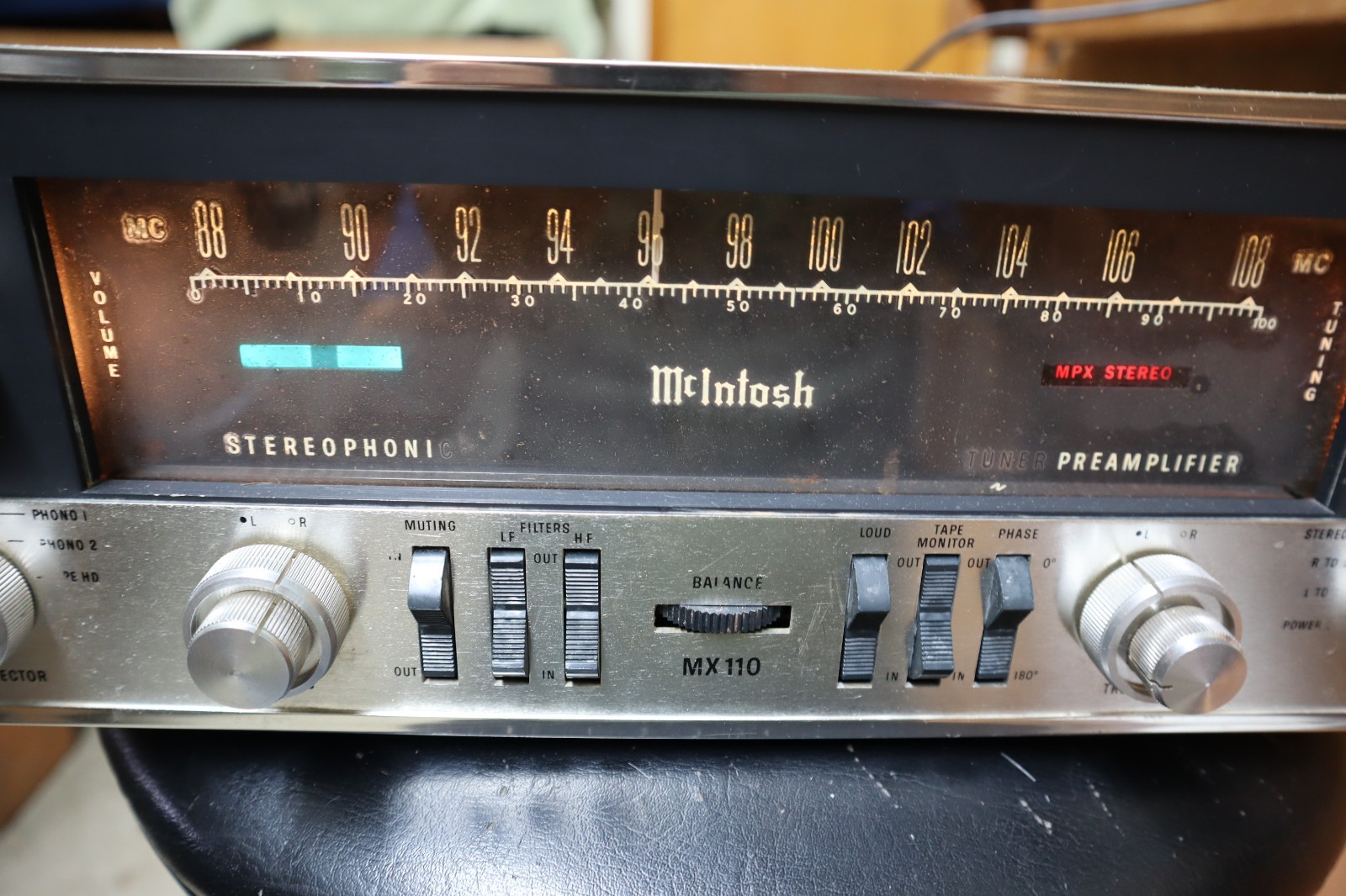 McIntosh MX110 Stereophonic Stereo Tube Tuner Preamp