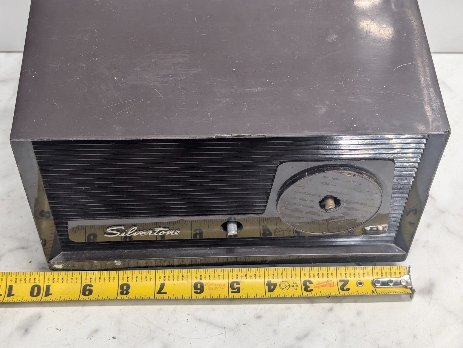 Vintage Sears Silvertone 8002 Tube Radio Brown Tabletop AM Broadcast Radio