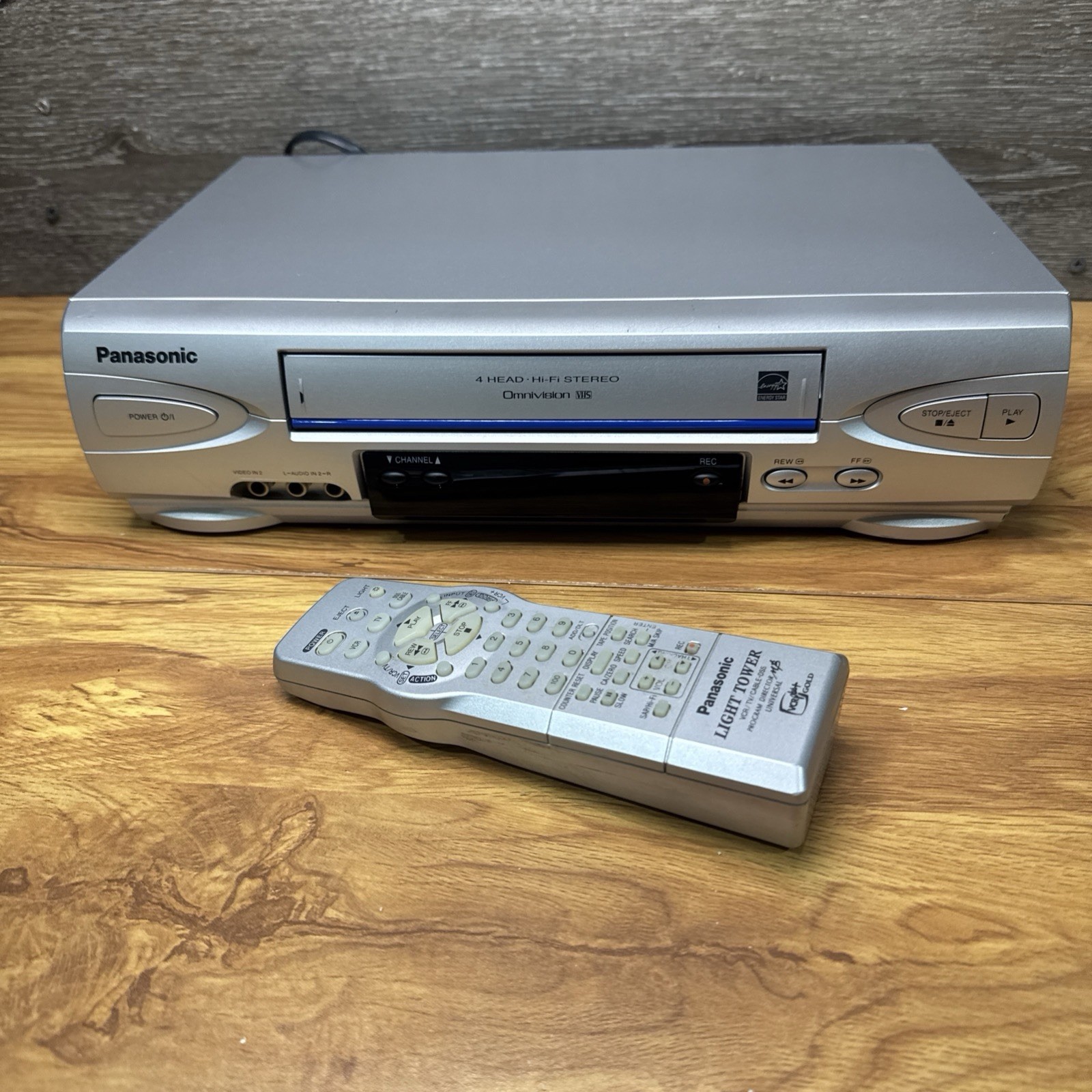 Panasonic PV-V4525S VHS VCR 4-Head Hi-Fi Omnivision Tested Working With Remote