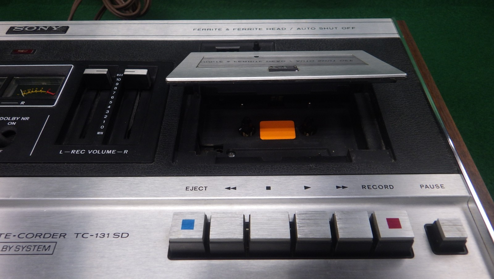 Sony TC-131SD Vintage Tape Deck w/Woodgrain-Aluminum Case