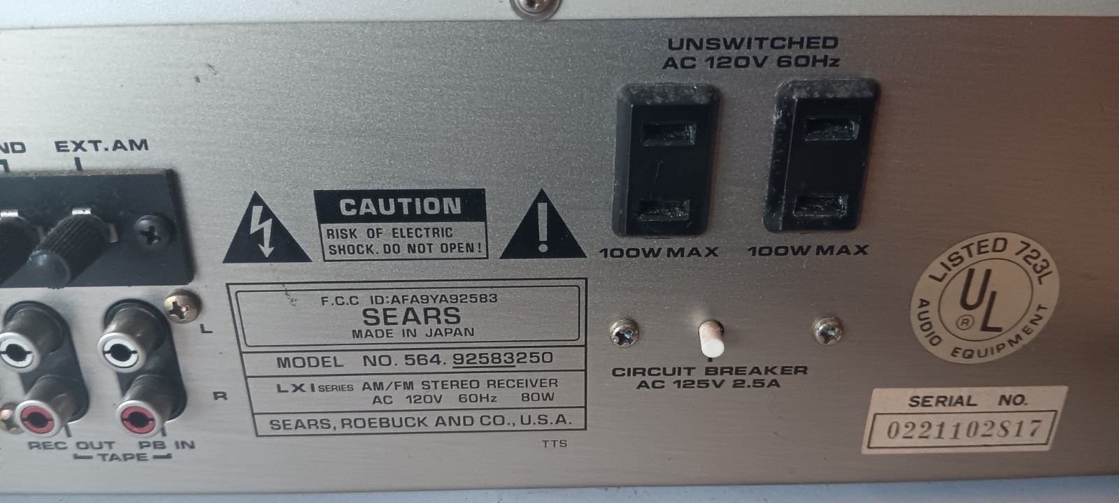 LXI Series AM/FM Stereo Receiver 564.92583250 Silver Face Tested SEARS vintage