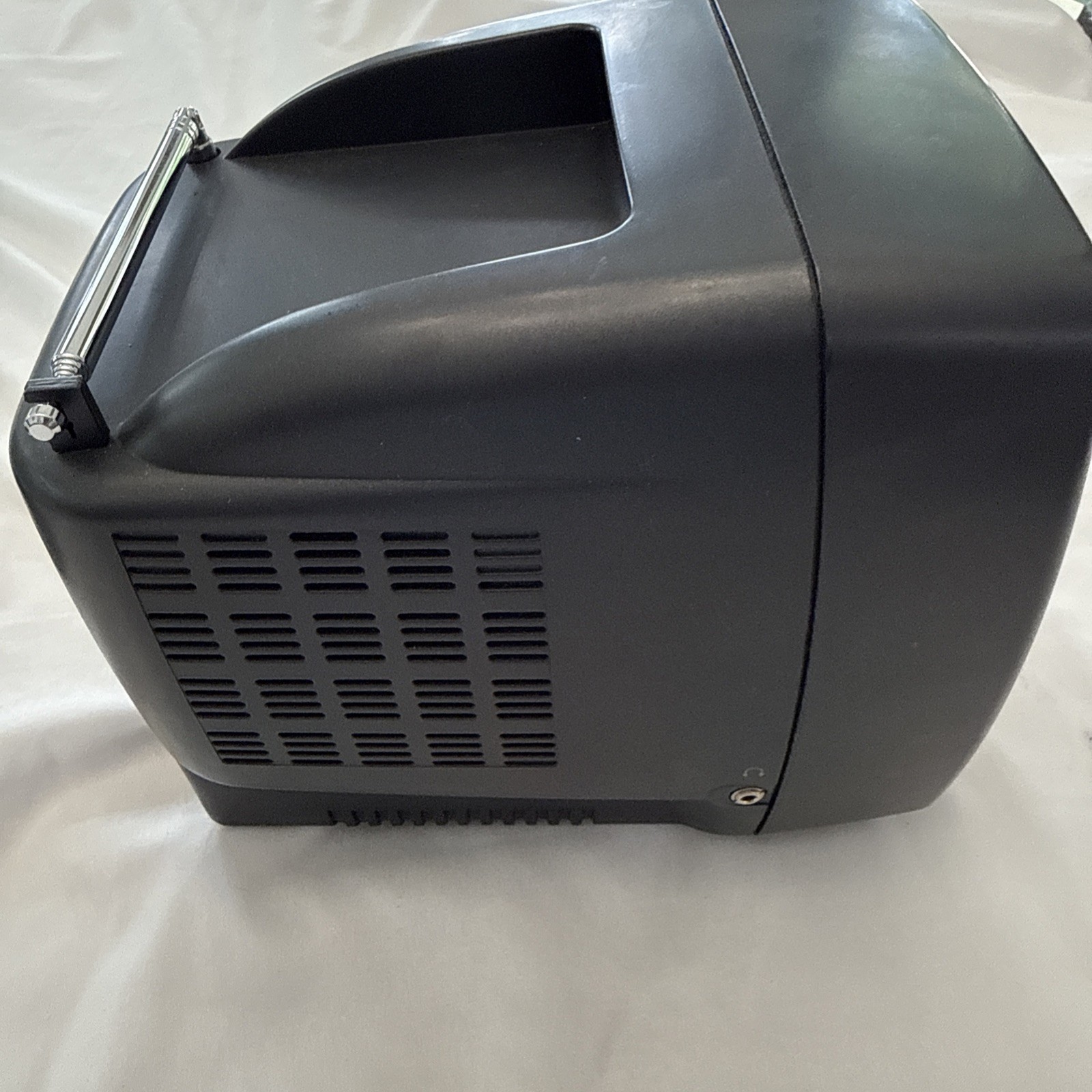 Vintage RCA 5” AC/DC Black and White Portable TV