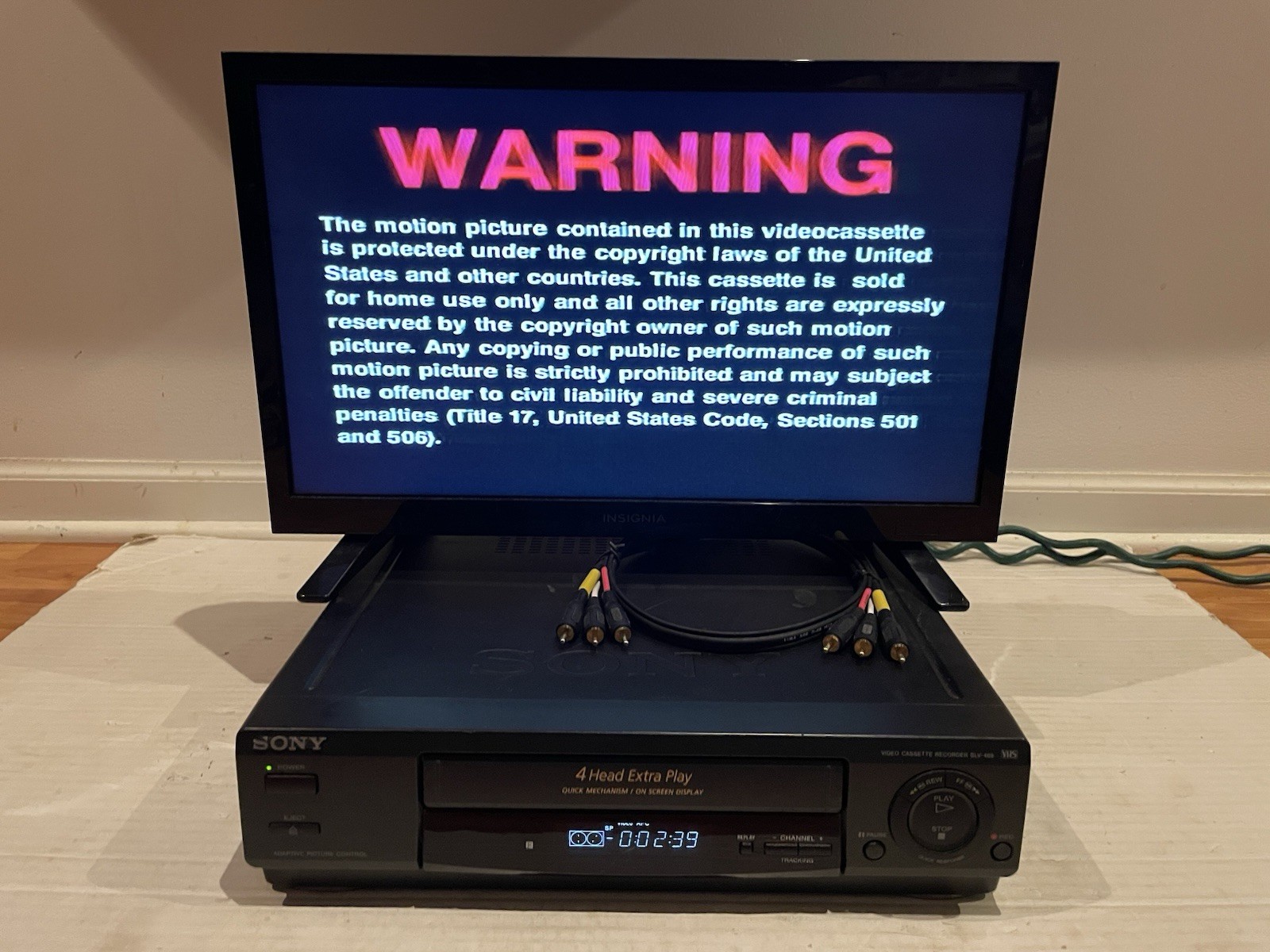 Sony SLV-469 VHS Player Recorder 4 Head Stereo VCR & Cable Tested Working *READ*
