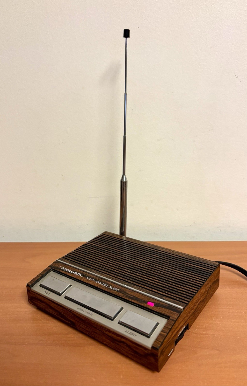 Realistic Weather Radio Alert Model 12-140 Tested Working