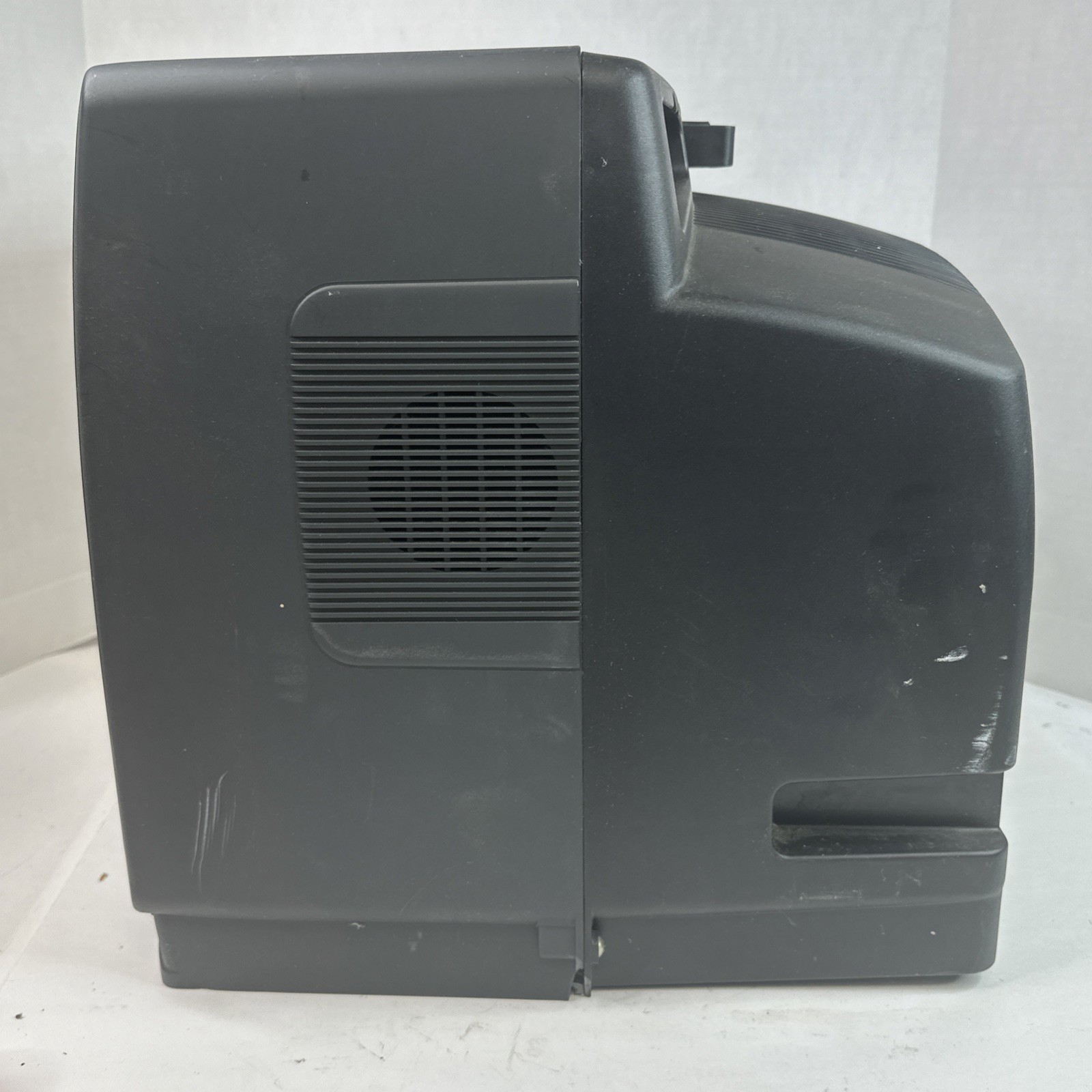 Sharp 90’s Retro CRT 13″ TV VCR VHS Player Combo 13VT-G120 Gamer Gaming TESTED