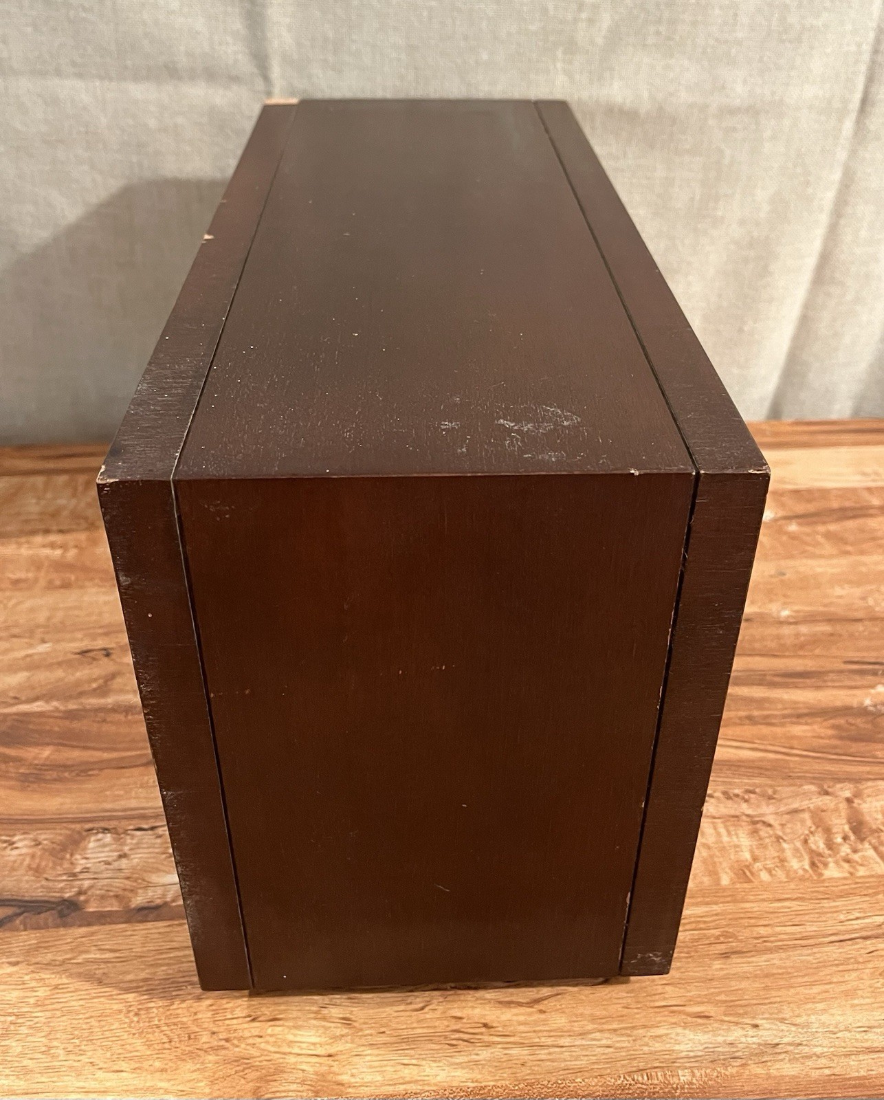 RCA Long Range TRF Solid State Radio RZC275W Walnut (Works – Read)