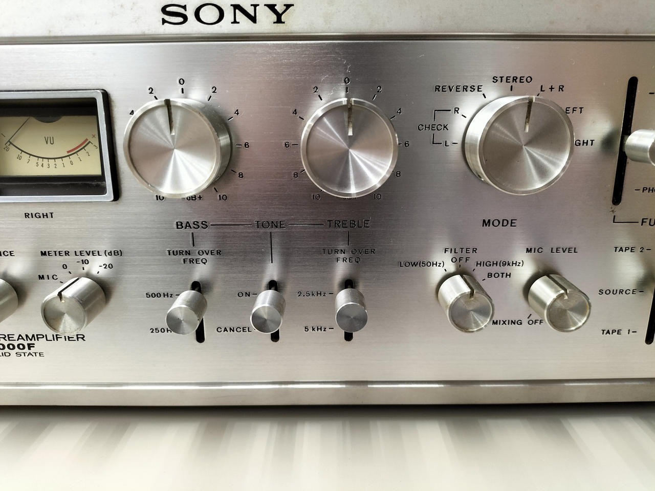 SONY TA-2000F Stereo Control Amplifier Preamp Junk Right CH Weak As-Is