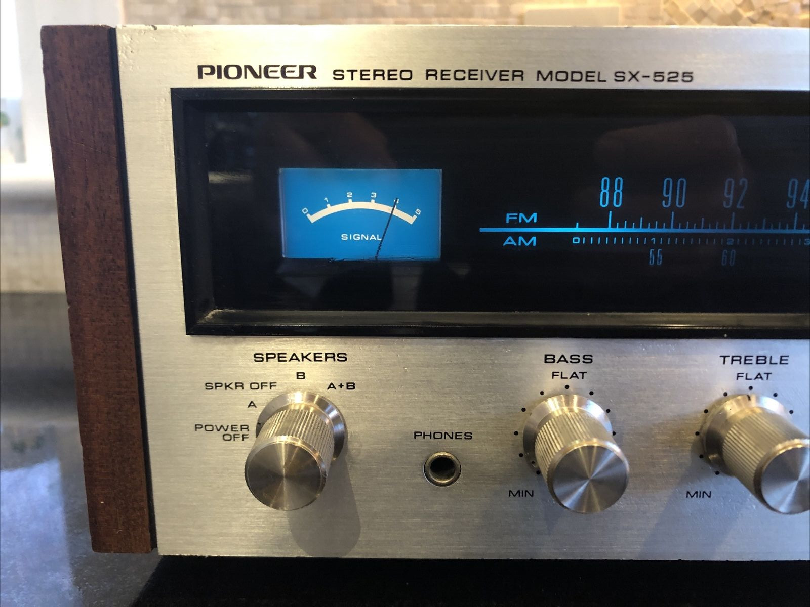 Pioneer SX-525 AM/FM Stereo Receiver Perfect Working Condition