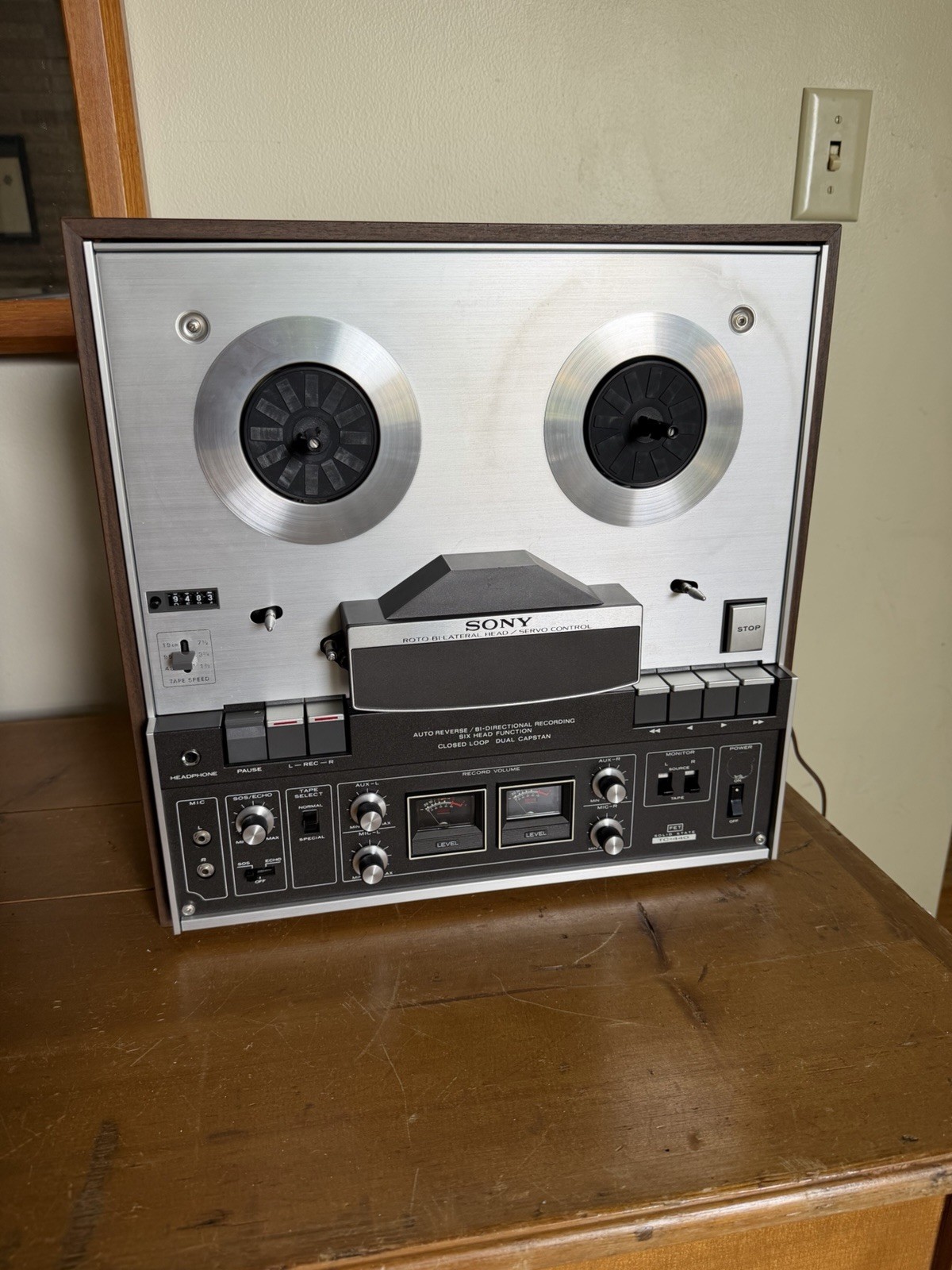 Vintage Sony TC-440 Reel To Reel Tape Recorder W/Dust Cover & Original Box