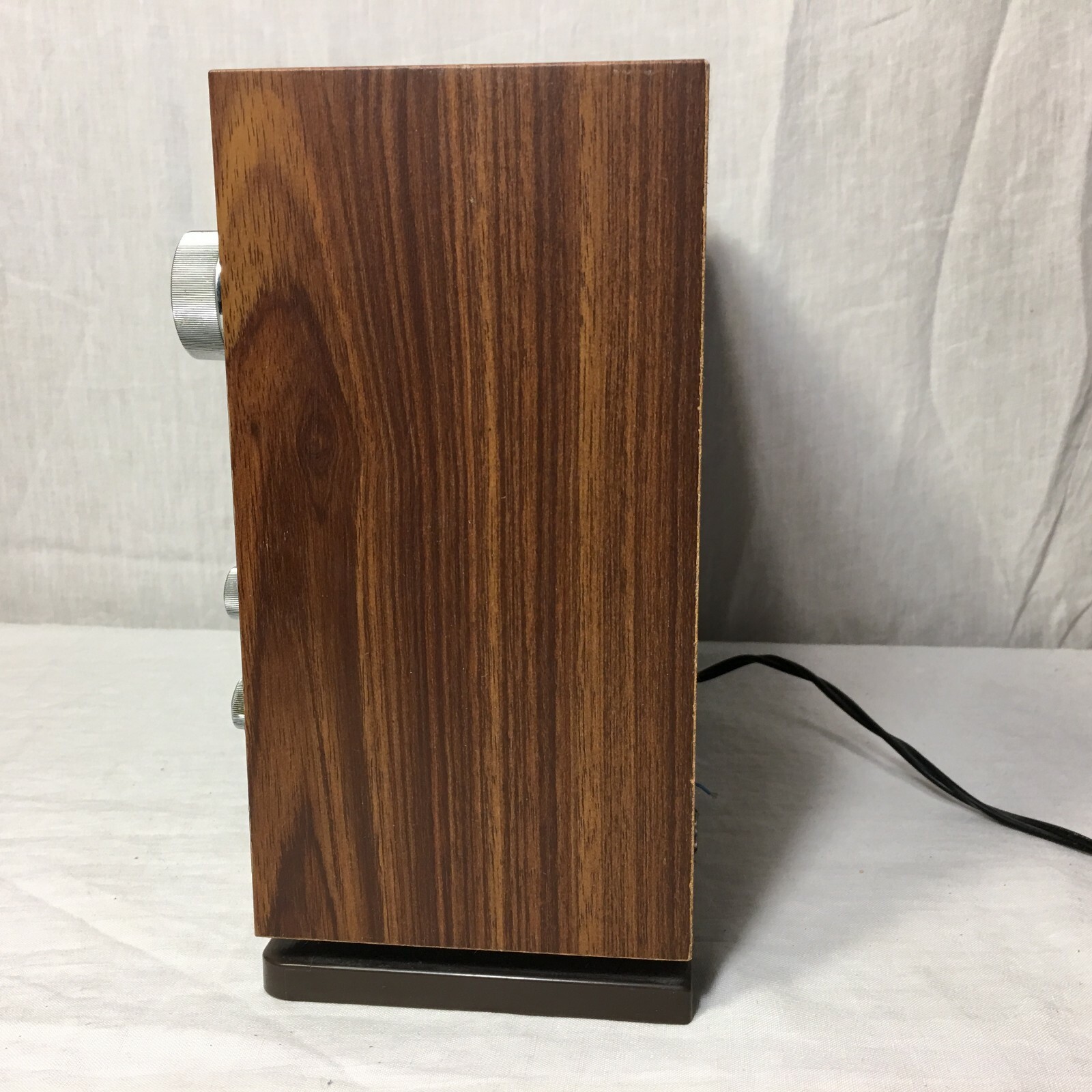 Sony Table Radio AM FM ICF 9740W Woodgrain 2 Bands Vintage Works