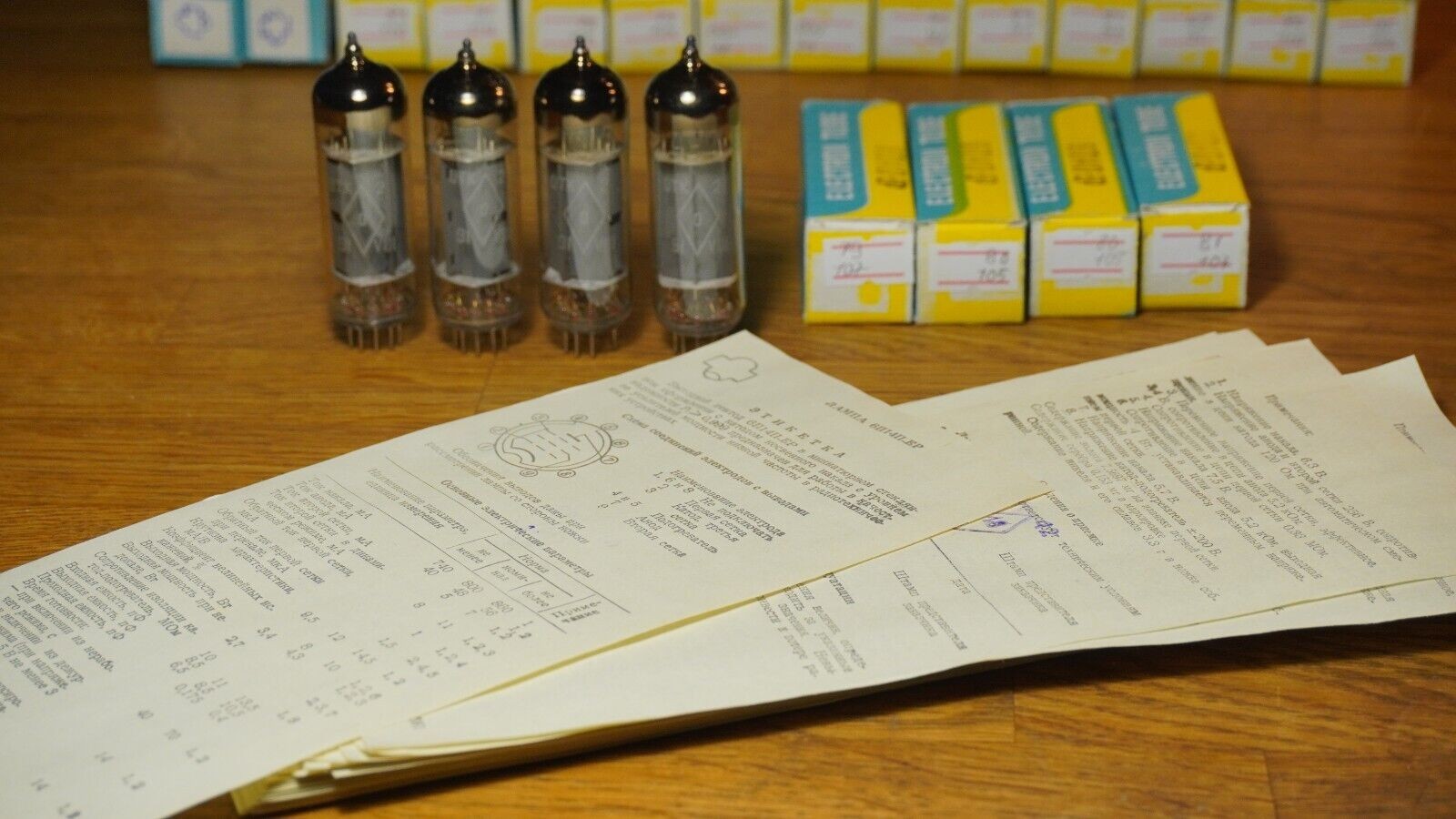 Tube 6P14P-ER (EL84, 6BQ5) ONE BATCH matched QUAD 1% EXPORT NOS NIB 4Pcs
