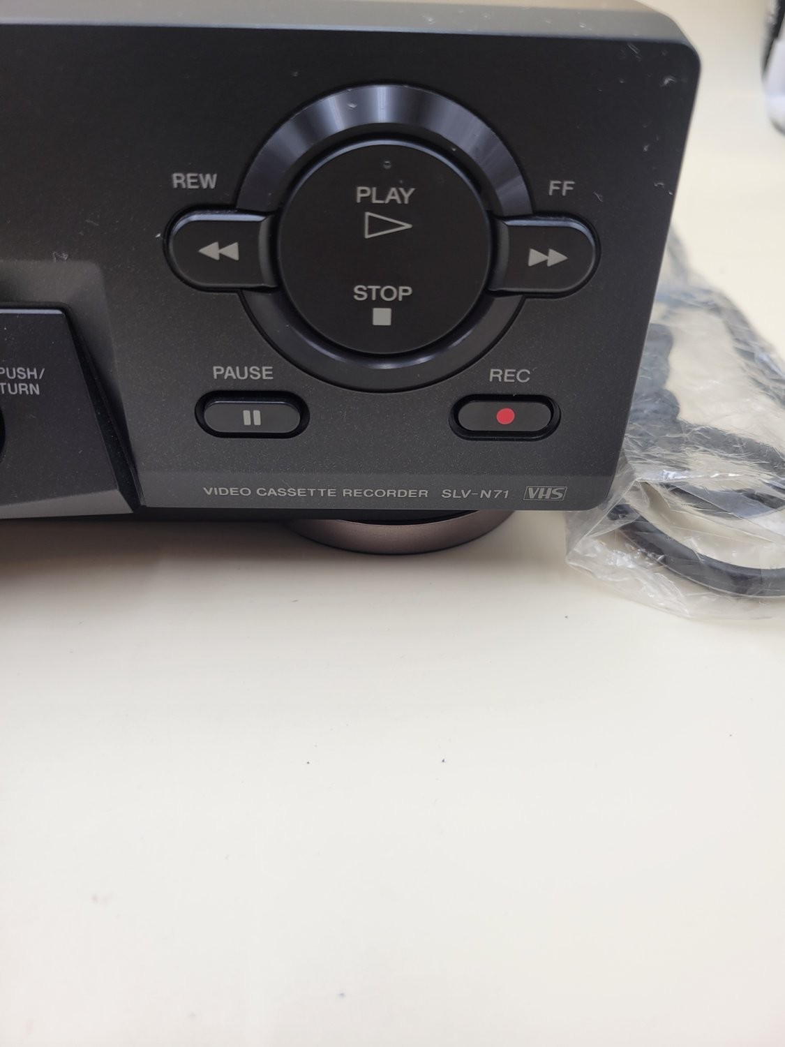 VTG Sony SLV-N71 Video Cassette Recorder Black Plastic Auto Head Cleaner