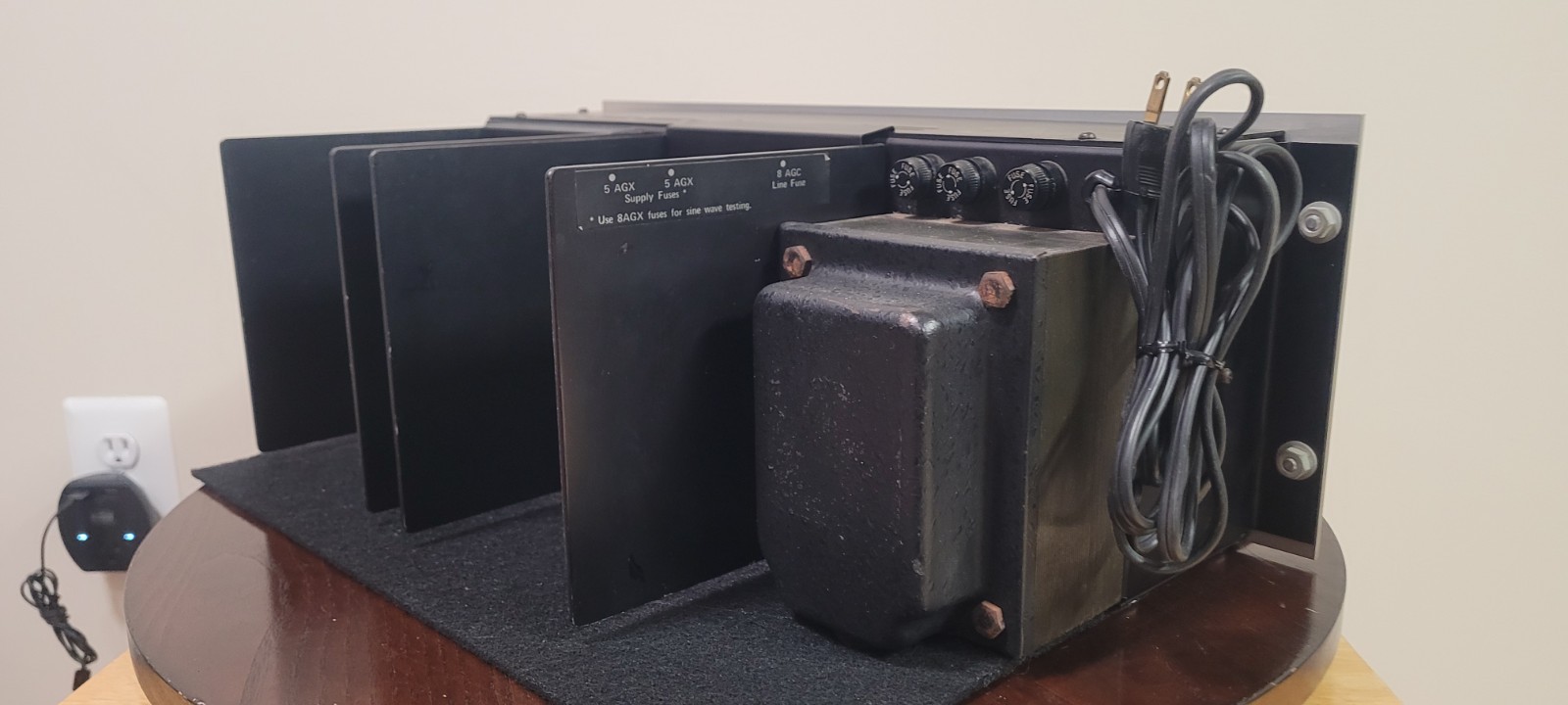 Phase Linear 400 Amplifier. Tested, Works.