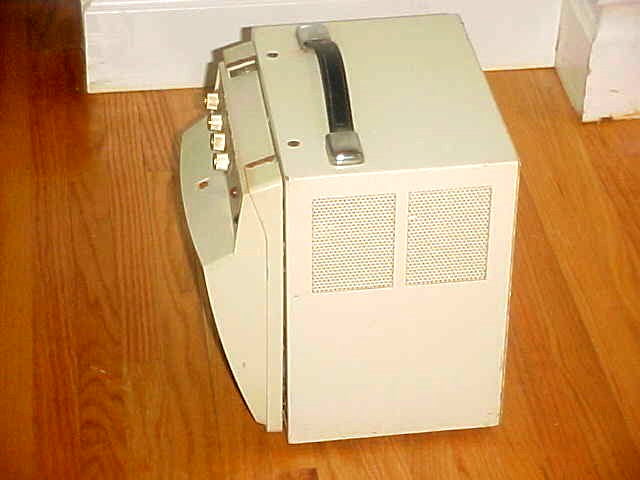 RETRO VINTAGE TV MONITOR 8 INCH VKOA JAPAN B+W EARLY 60s TRANSISTORIZED
