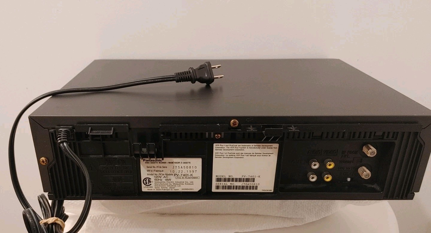 Panasonic PV-7400 OmniVision Blue Line VHS VCR With Remote – Tested & Working