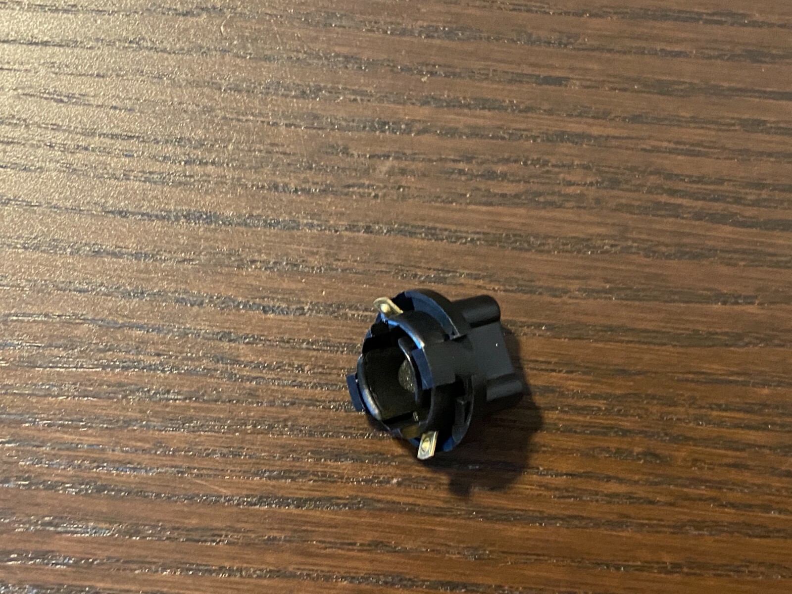4 New Replacement Wedge Lamp Twist Sockets for Nikko NR-715 NR-815 NR-915 (Qty)