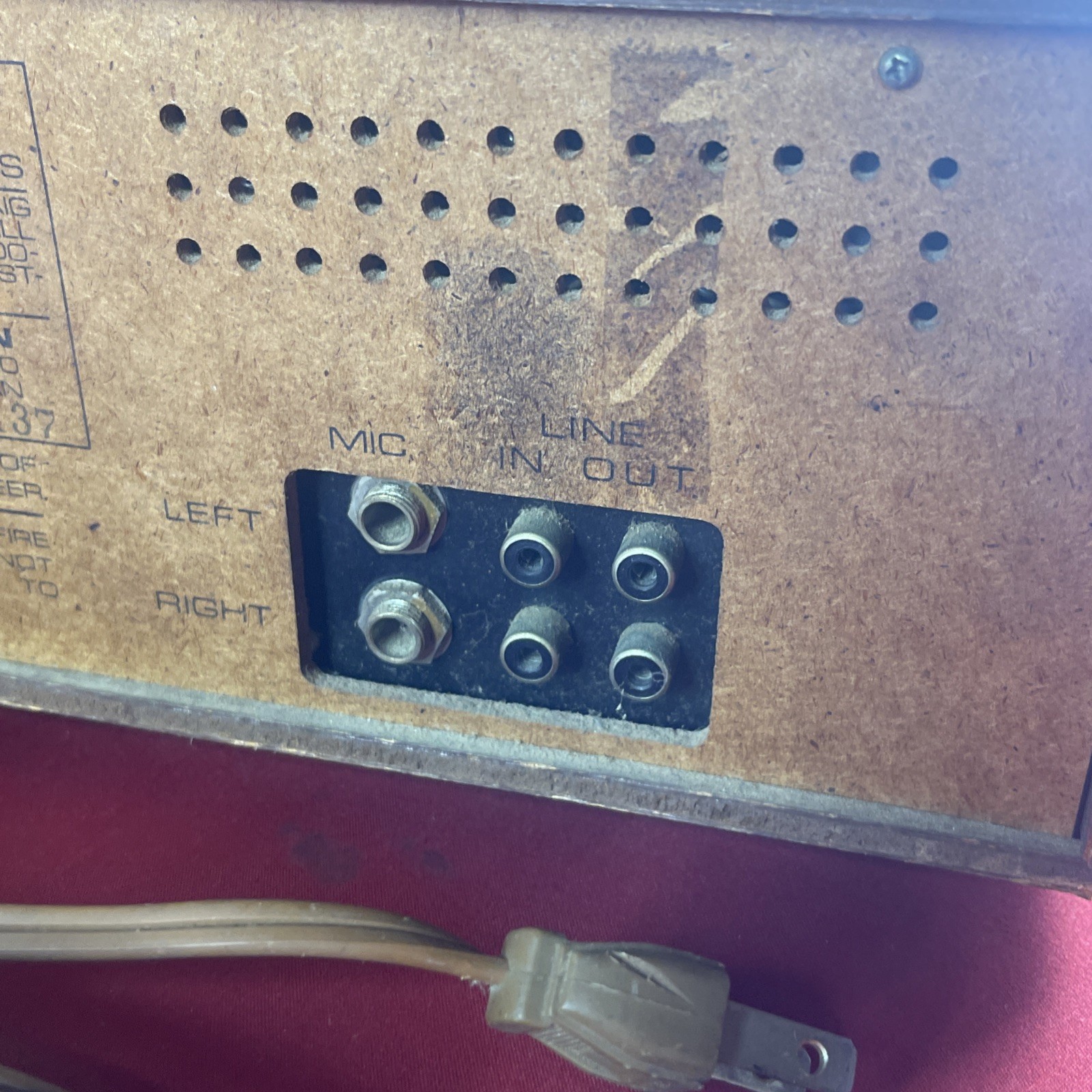 Craig (H260) Eight-Track Stereo Recorder Tape Player – Lights Up Untested