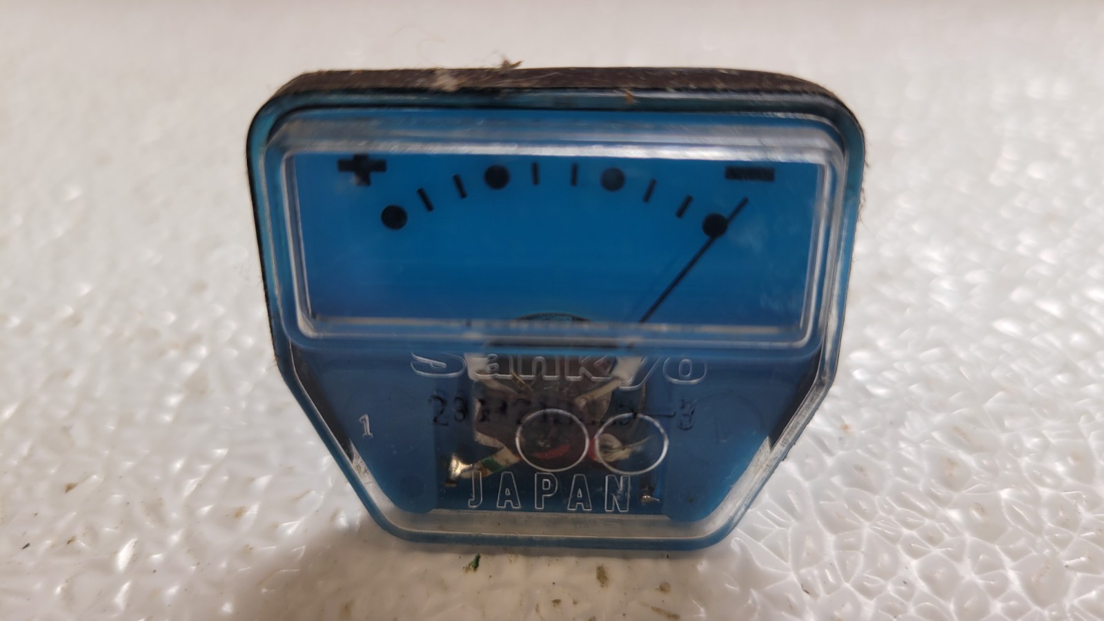 NOS NEW SANKYO JAPAN MINIATURE + – PLUS MINUS SIGNAL TUNING PANEL ANALOG METER