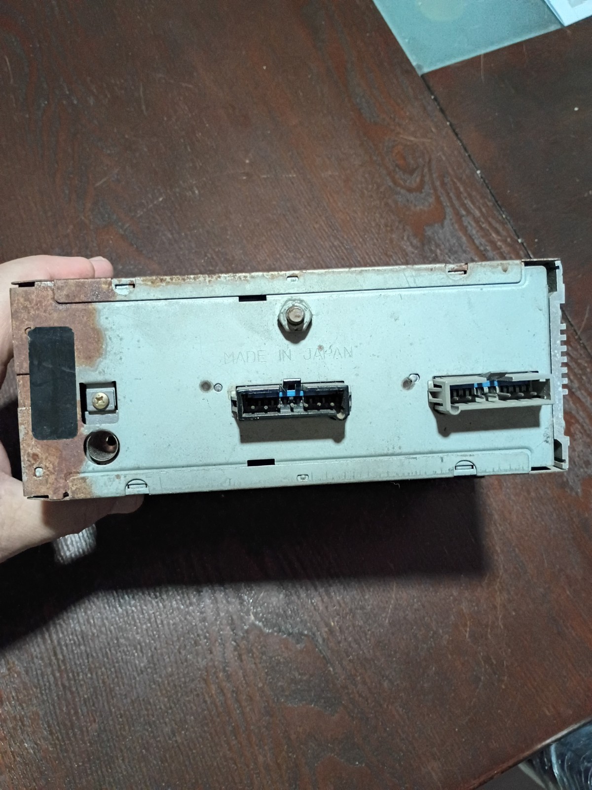 AM / FM Radio / Cassette Player For 87-93 Dodge D/ W Series Trucks (UNTESTED)