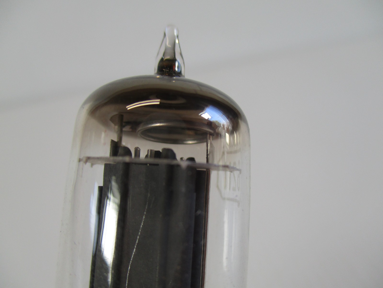 RCA 6211 Vacuum Tube Long Gray Plate Round Getter TV-7 Tested Strong