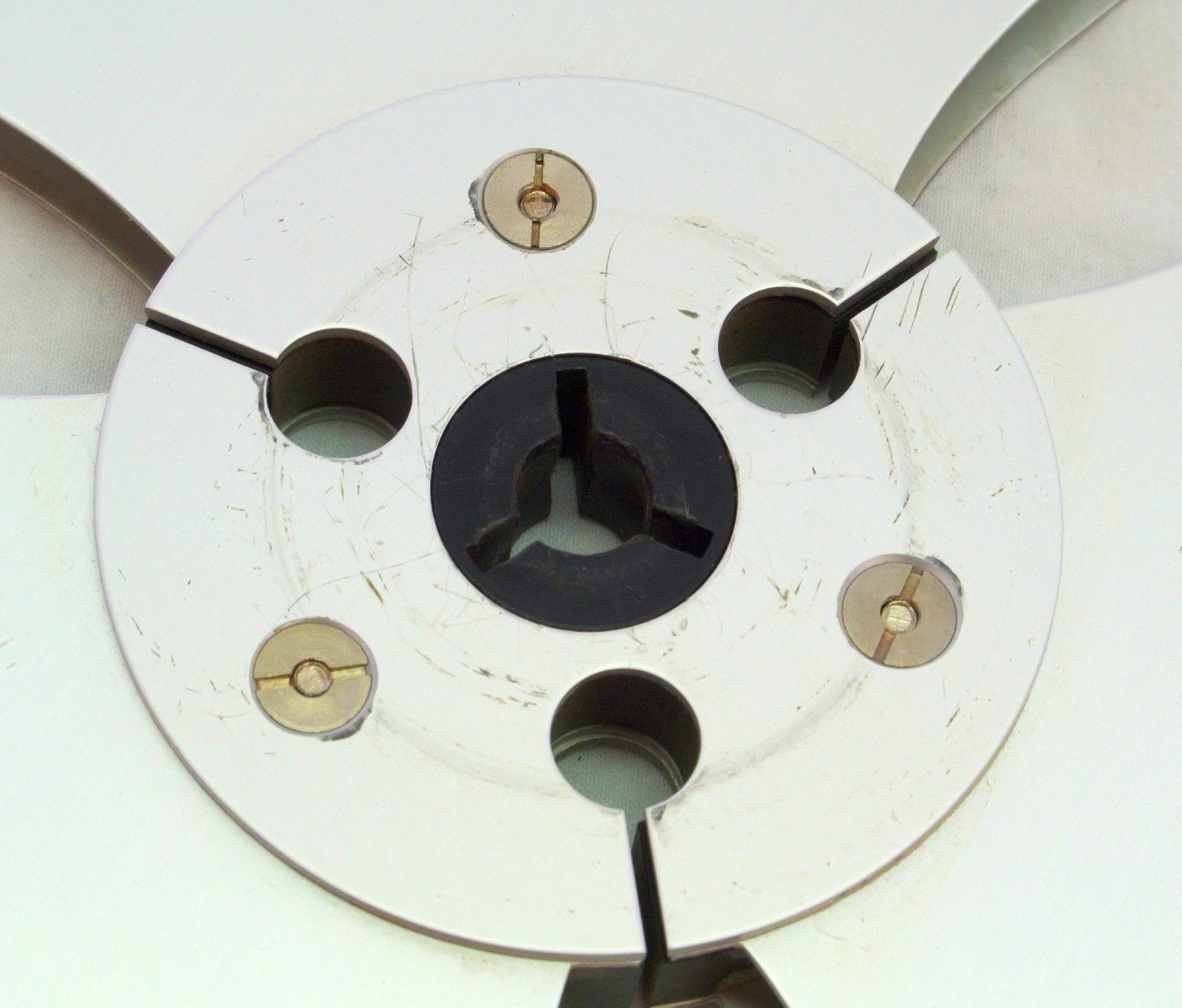 Scotch 3M 1/4″ 7″ Empty Professional Metal Audio Tape Reel Vintage RB-1/4-7M