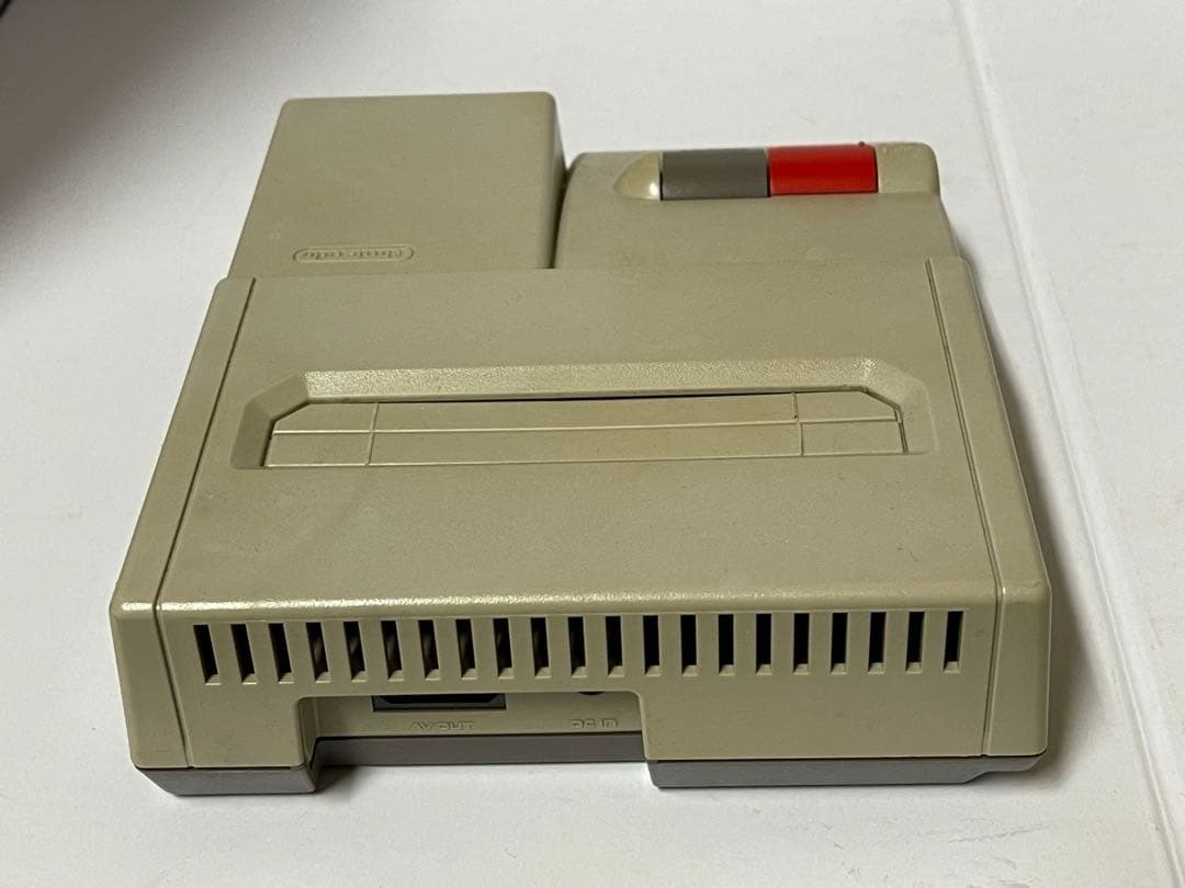 Nintendo AV Famicom Console HVC-101 w/ Box Working No AV Cable, AC Adapter Japan