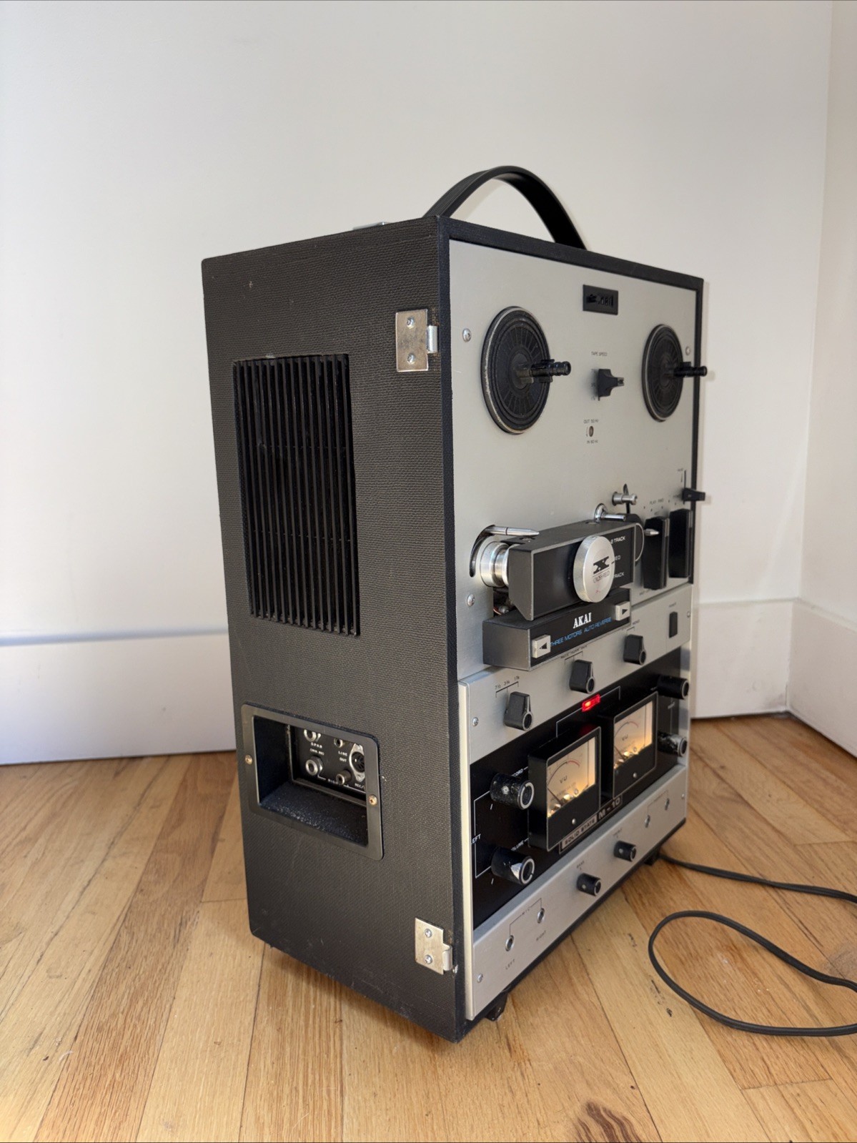 Akai M-10 Reel To Reel Tape Recorder Cross Field Auto Reverse 3 Partially Tested