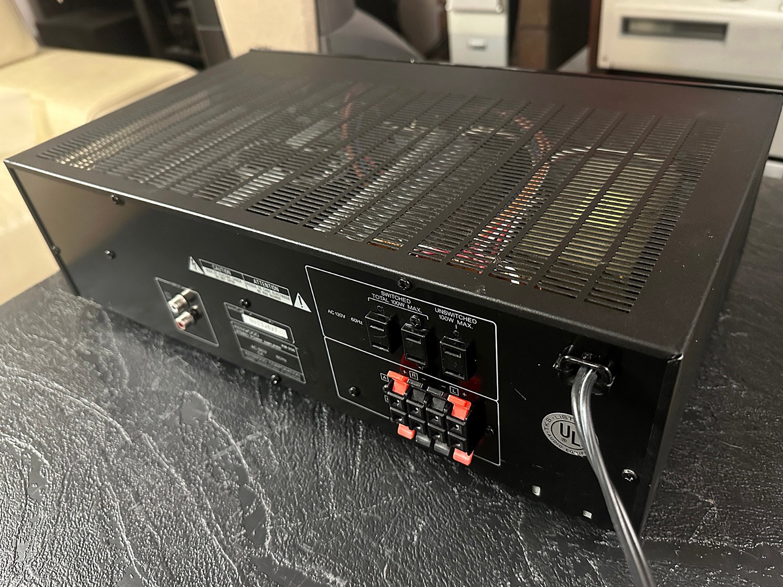 Kenwood KM-208 Audiophile Stereo Power Amplifier 150W/Ch + 30-Day $ Guarantee