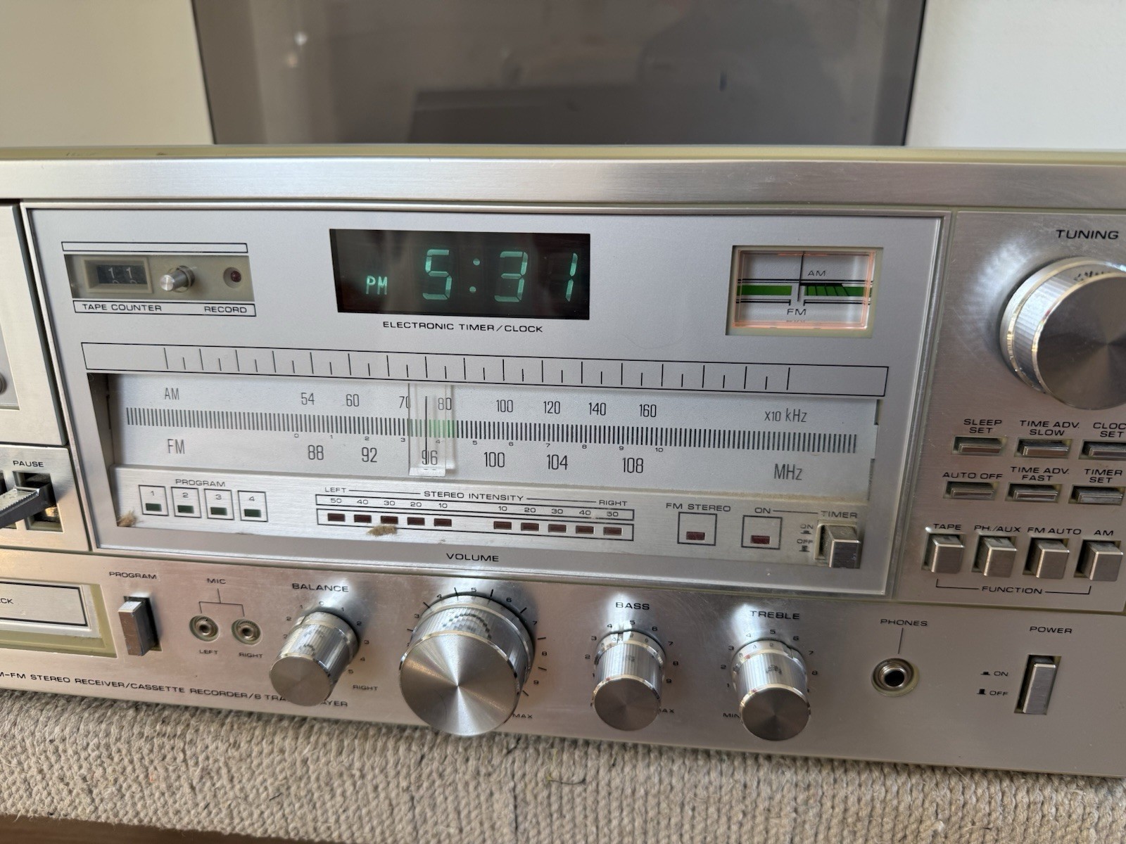 🍊Vintage 1980s Soundesign Turntable/Tape/Stereo Receiver | Model 6943 SAVE ME!