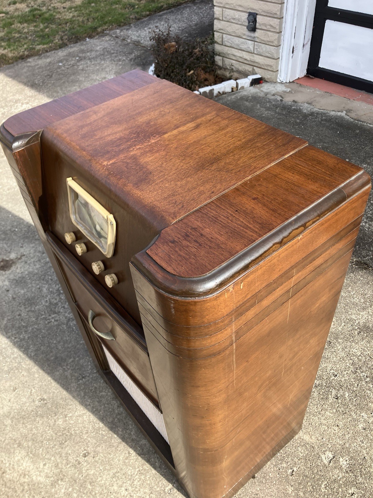 Vintage Silvertone Art Deco Console Bluetooth Speaker Conversion Sears 1930s