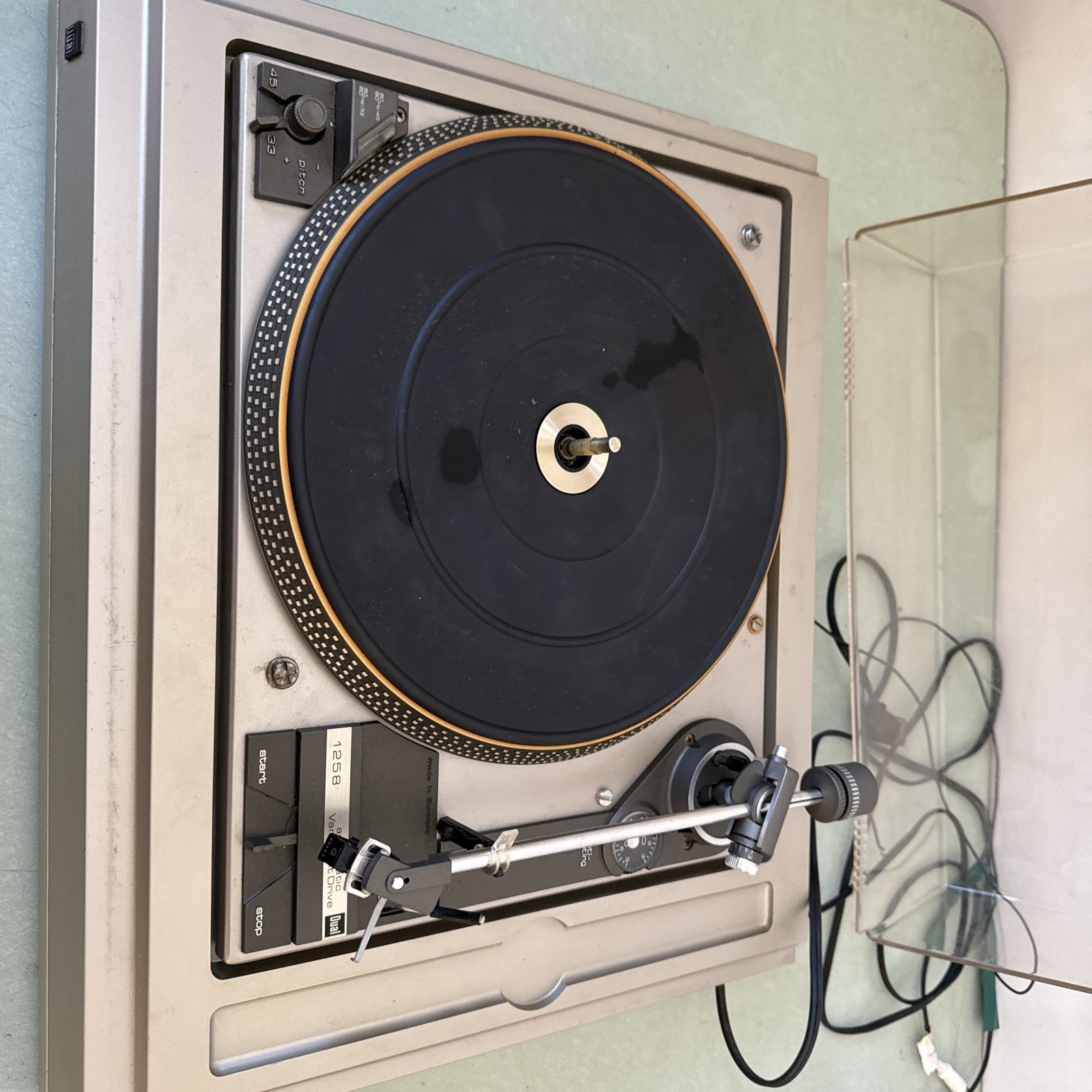 Dual 1258 Turntable Vario Belt Vinyl Record Player Ortoron (untested turns on )