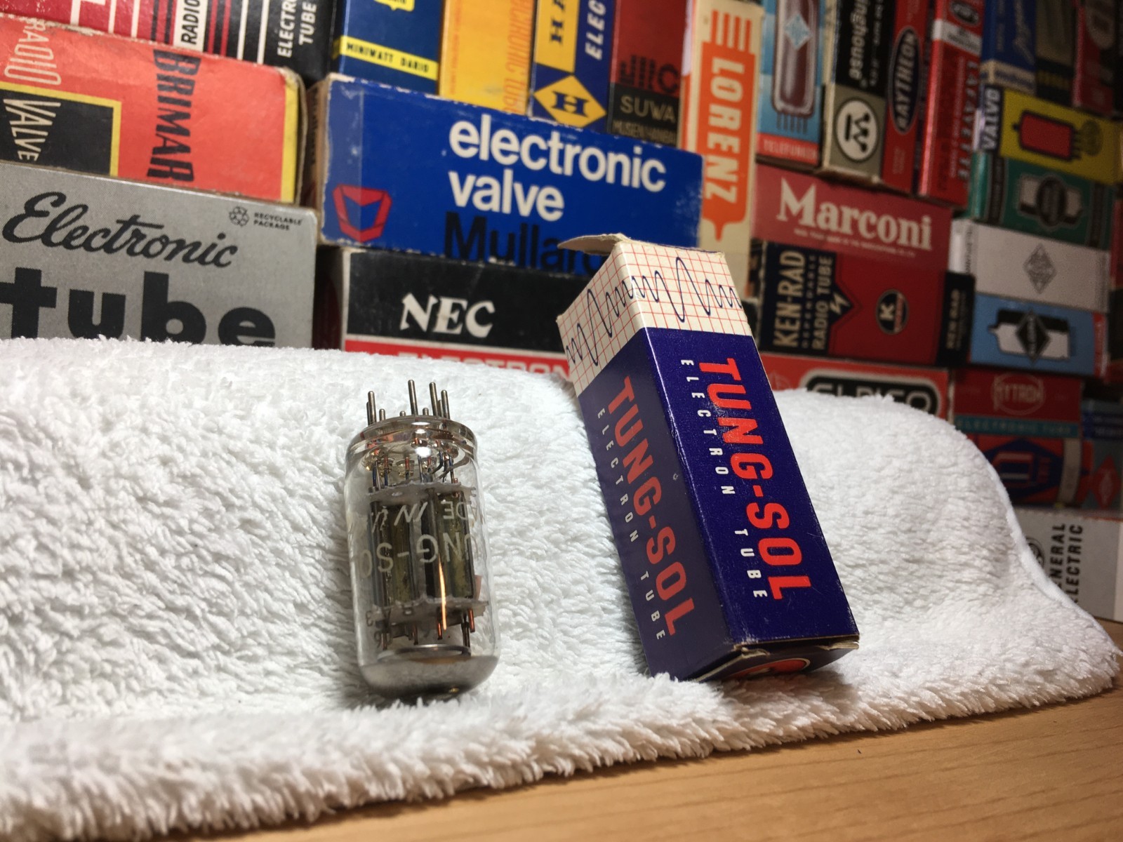 1x Vintage BronzePlate GoldGrid Tungsol USA 5687 /Classic AudioTube /7119 E182CC