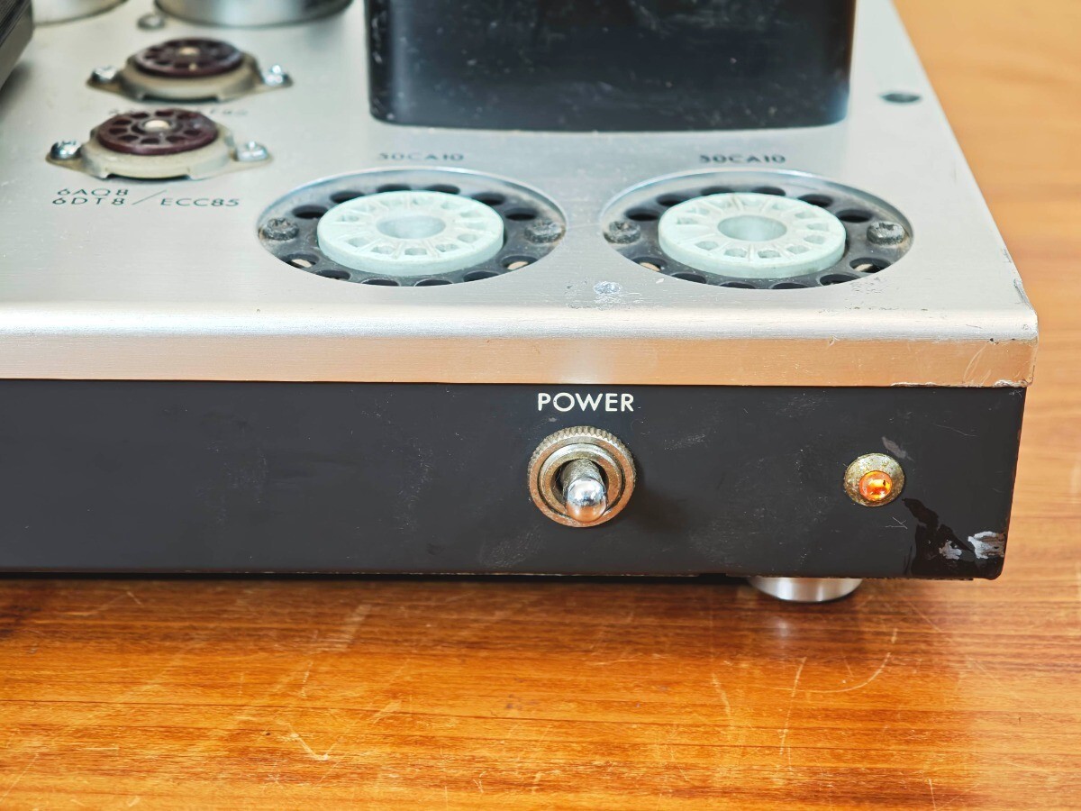 LUXMAN KMQ60 Tube Power Amplifier Stereo Untested For Parts or Repair USED
