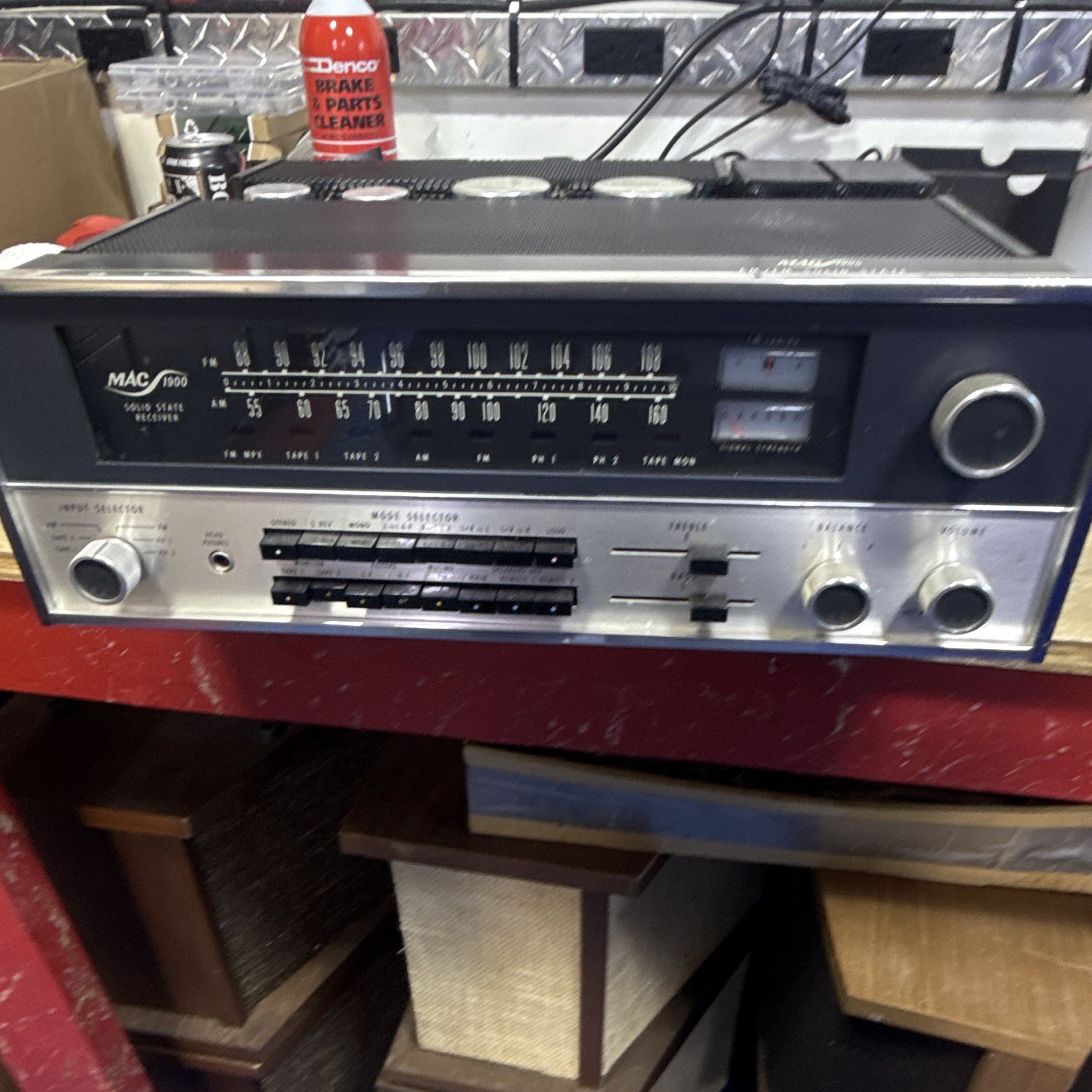 McIntosh MAC 1900 AM/FM Solid State Stereo Receiver, Model MAC 1900