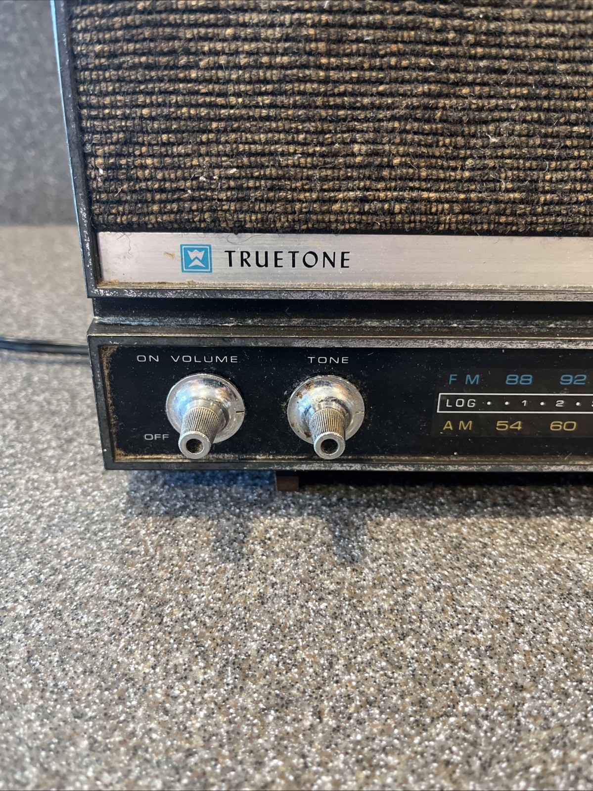 Vintage Truetone AM FM Radio Twin Speaker High Fidelity Works