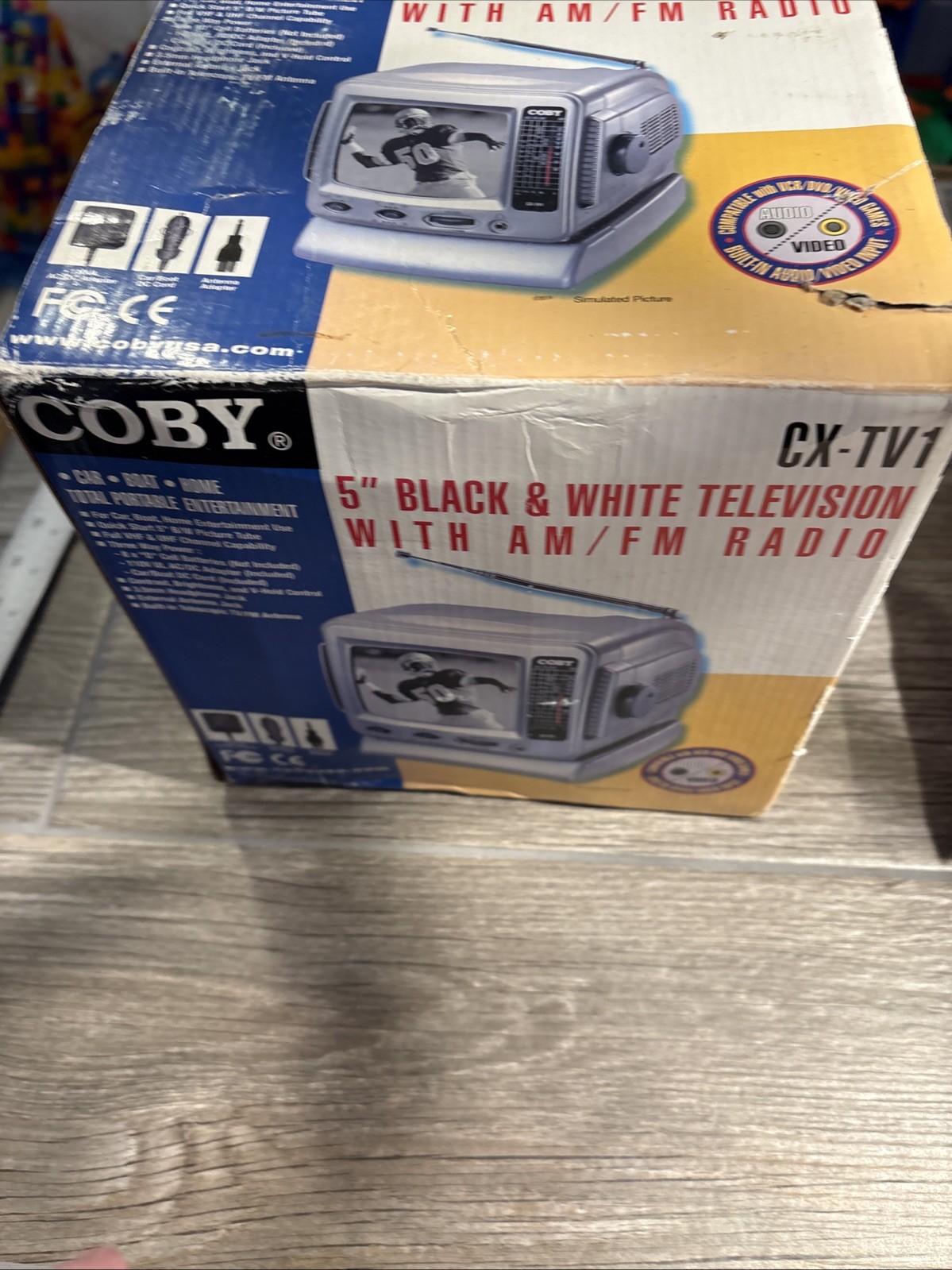 COBY CX-TV1 Portable 5″ Black & White Television w/ AM/FM Radio New Open Box