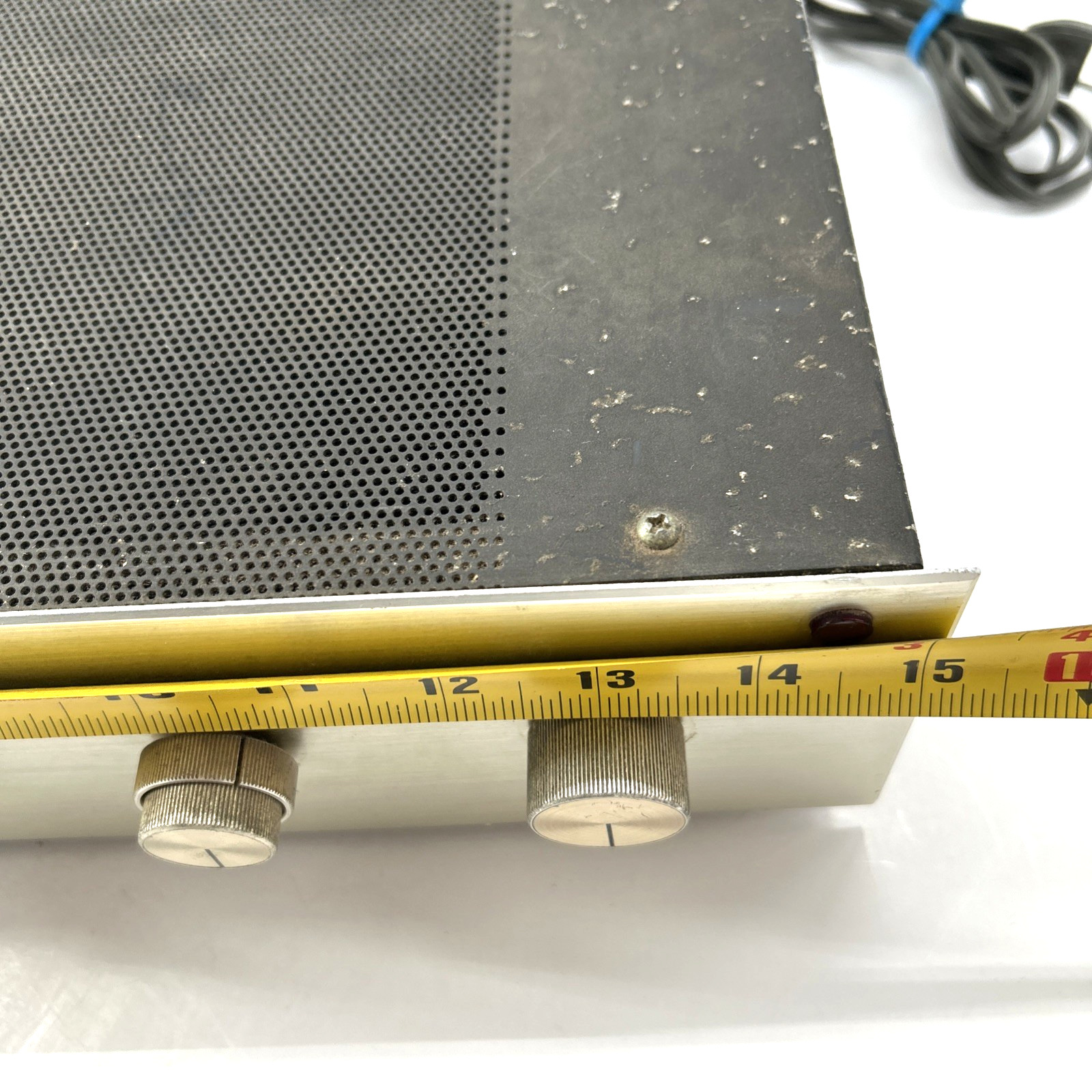 Acoustic Research AR Model AU Integrated Amplifier Tested And Works