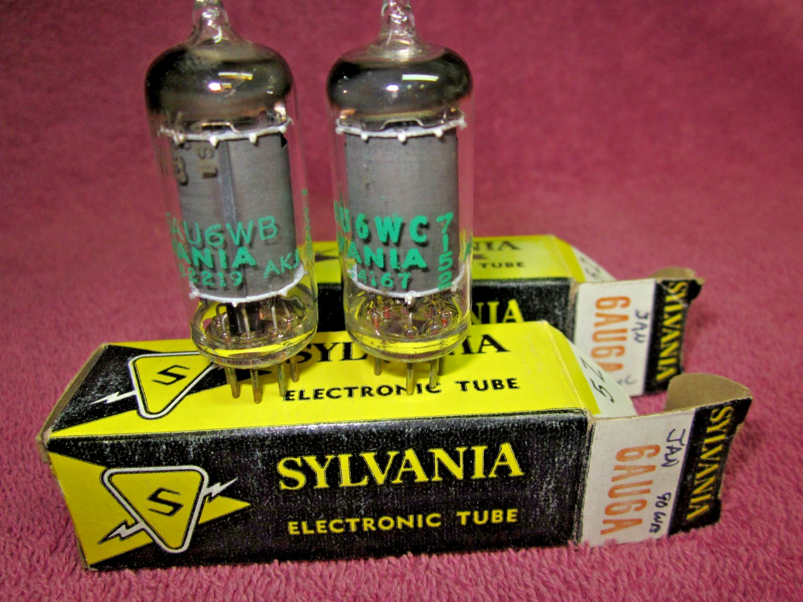 TEST MATCHED Pair NIB Sylvania Hi-Rel JAN-6AU6W Tubes 1970 & 1971 6AU6