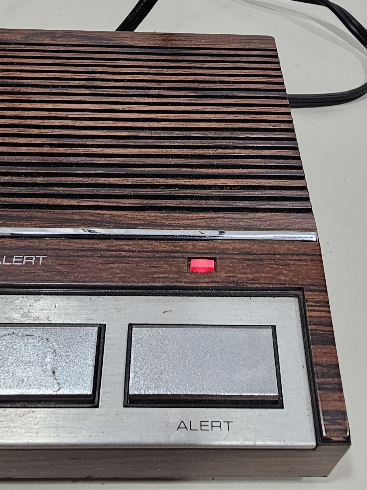 Realistic Weather Radio Alert Model 12-140 Weatheradio Antenna Faux Wood Grain