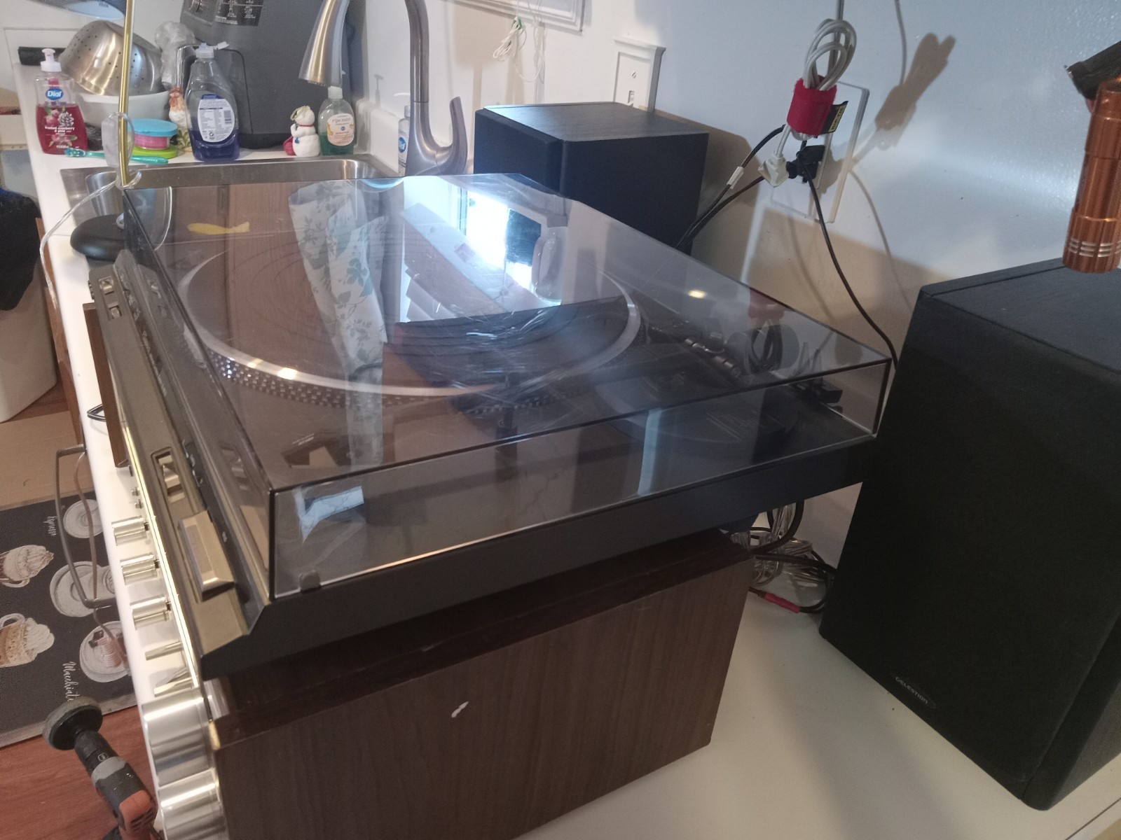 Nice! Clean! Working! Vintage Technics SL-8022 Direct Drive Automatic Turntable