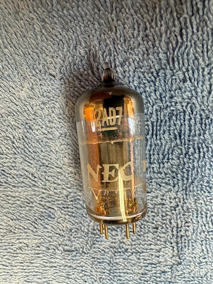 2 NEC 12AD7 12AX7 tubes Roberts 770X Akai M7 M8 Sony 500 Fisher Scott Amplifier